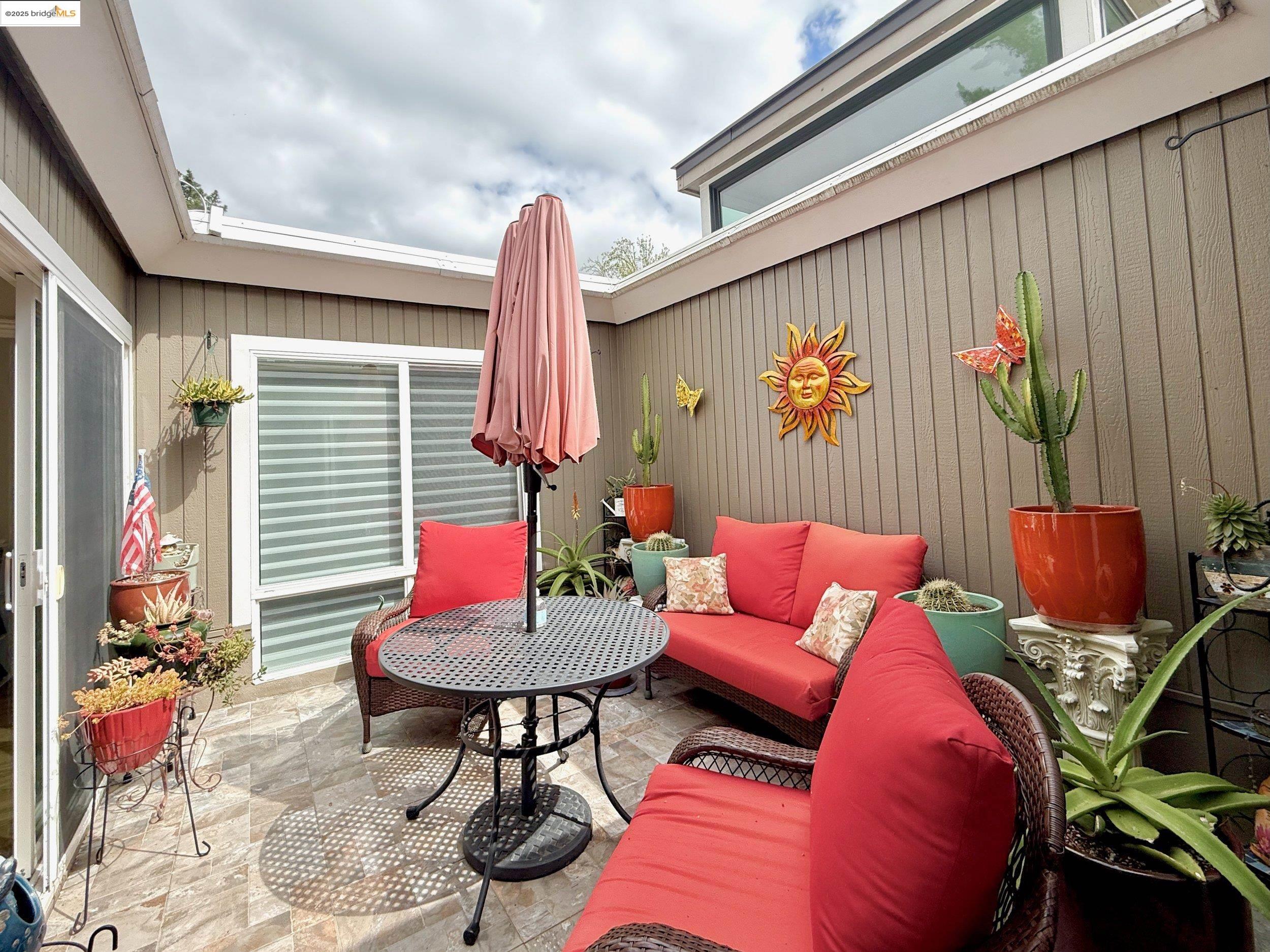 Detail Gallery Image 7 of 27 For 1115 Running Springs Rd #4,  Walnut Creek,  CA 94595 - 2 Beds | 2 Baths
