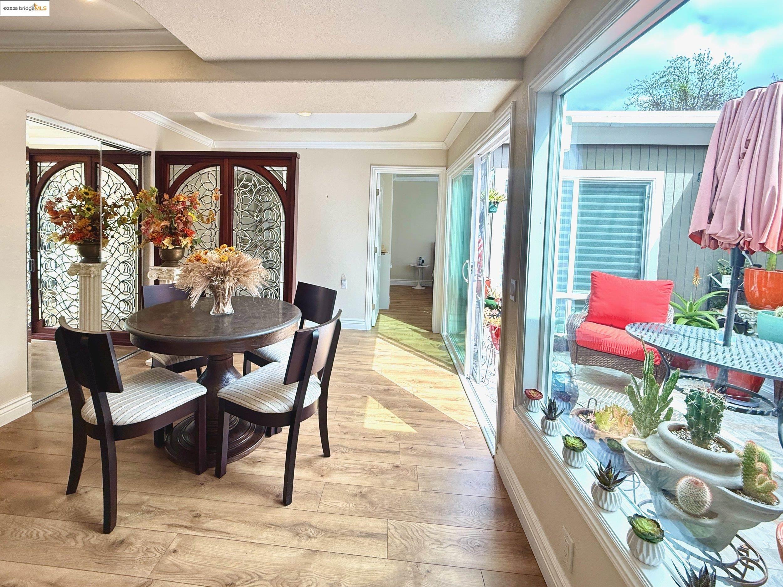 Detail Gallery Image 10 of 27 For 1115 Running Springs Rd #4,  Walnut Creek,  CA 94595 - 2 Beds | 2 Baths