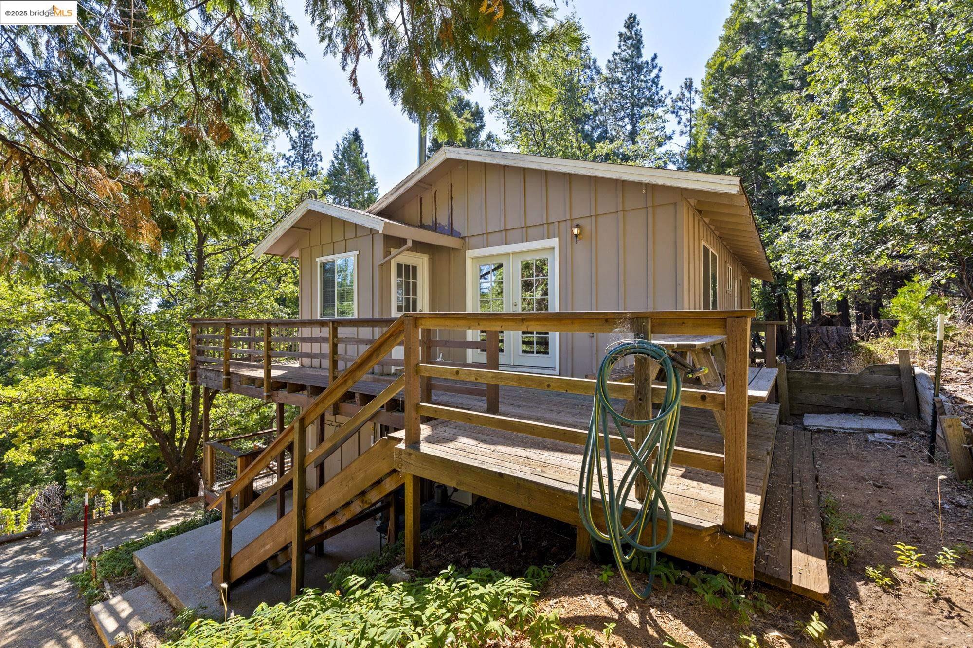 Detail Gallery Image 1 of 1 For 20822 Hiki Place, Mi Wuk Village,  CA 95346 - 3 Beds | 2 Baths