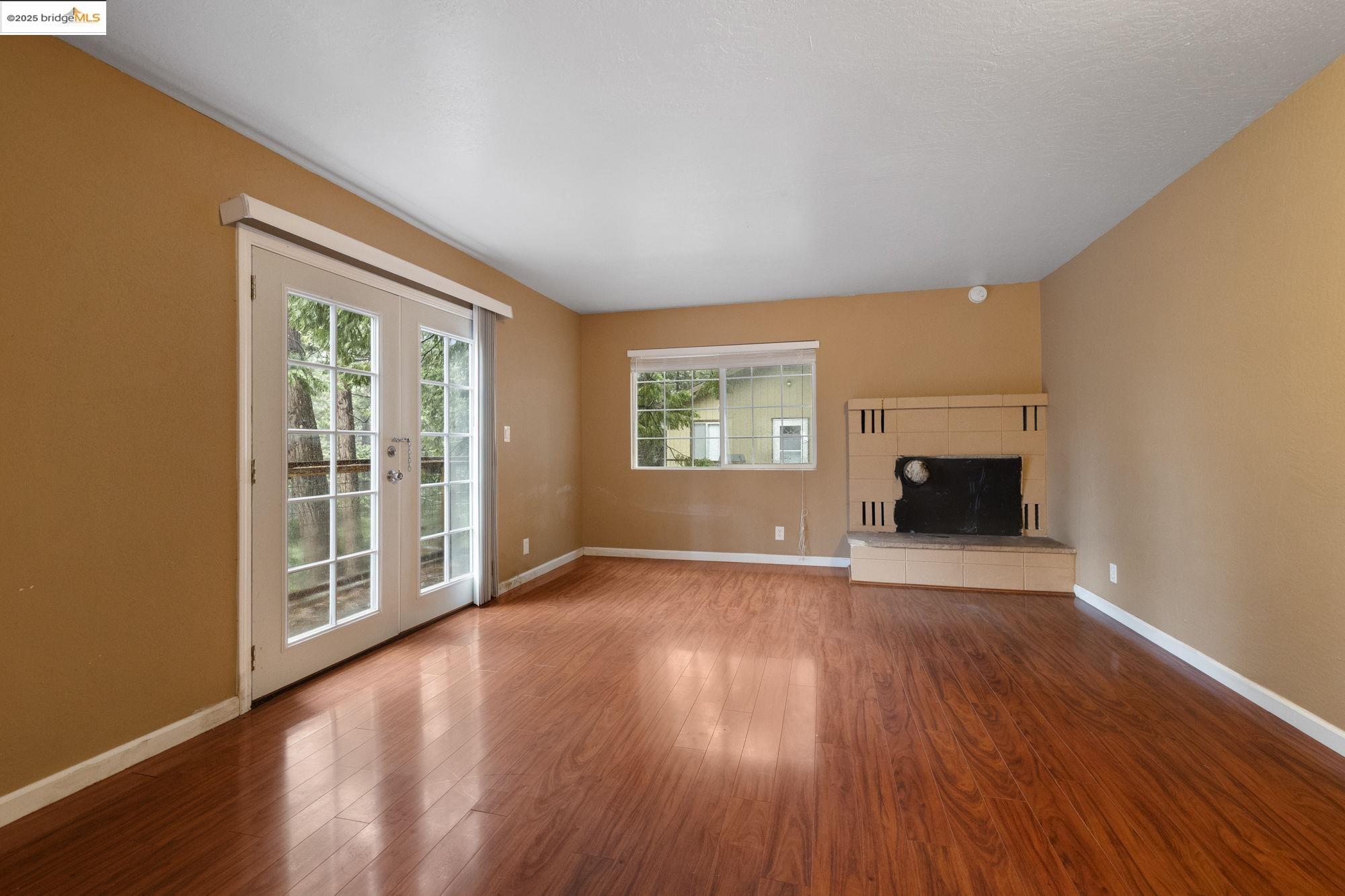 Detail Gallery Image 12 of 21 For 20822 Hiki Place, Mi Wuk Village,  CA 95346 - 3 Beds | 2 Baths