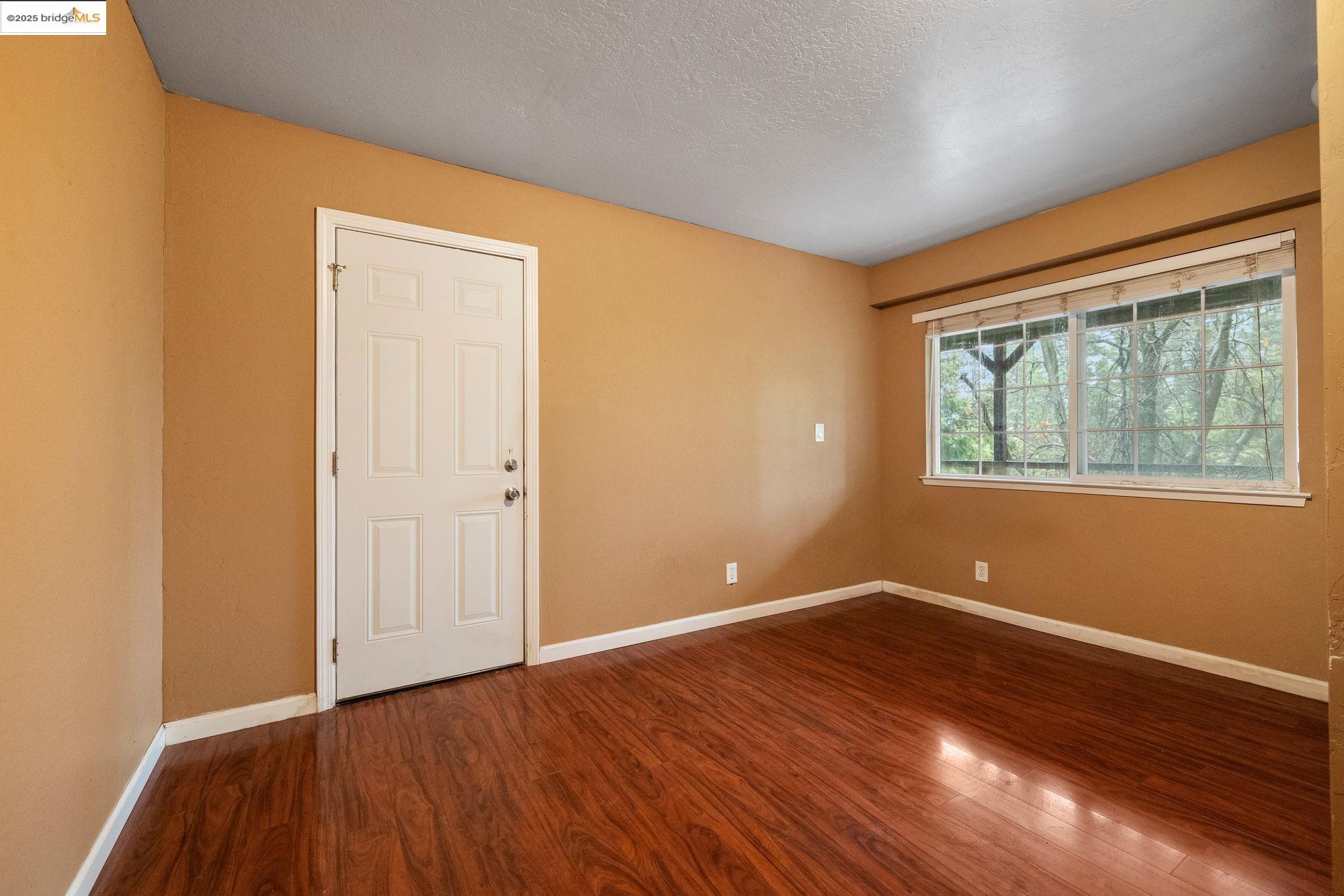 Detail Gallery Image 16 of 21 For 20822 Hiki Place, Mi Wuk Village,  CA 95346 - 3 Beds | 2 Baths