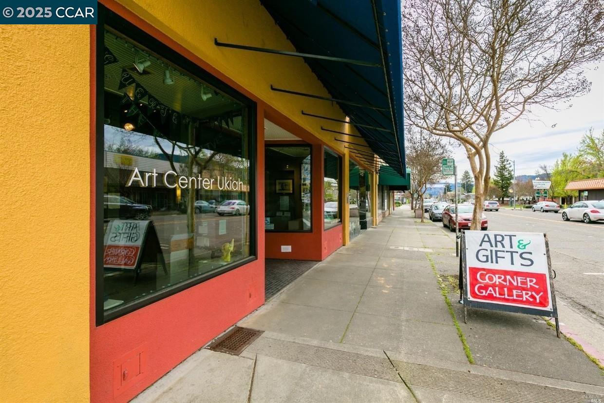 203 S State St, Ukiah, California 95482, ,Commercial Lease,For Rent,203 S State St,41091601