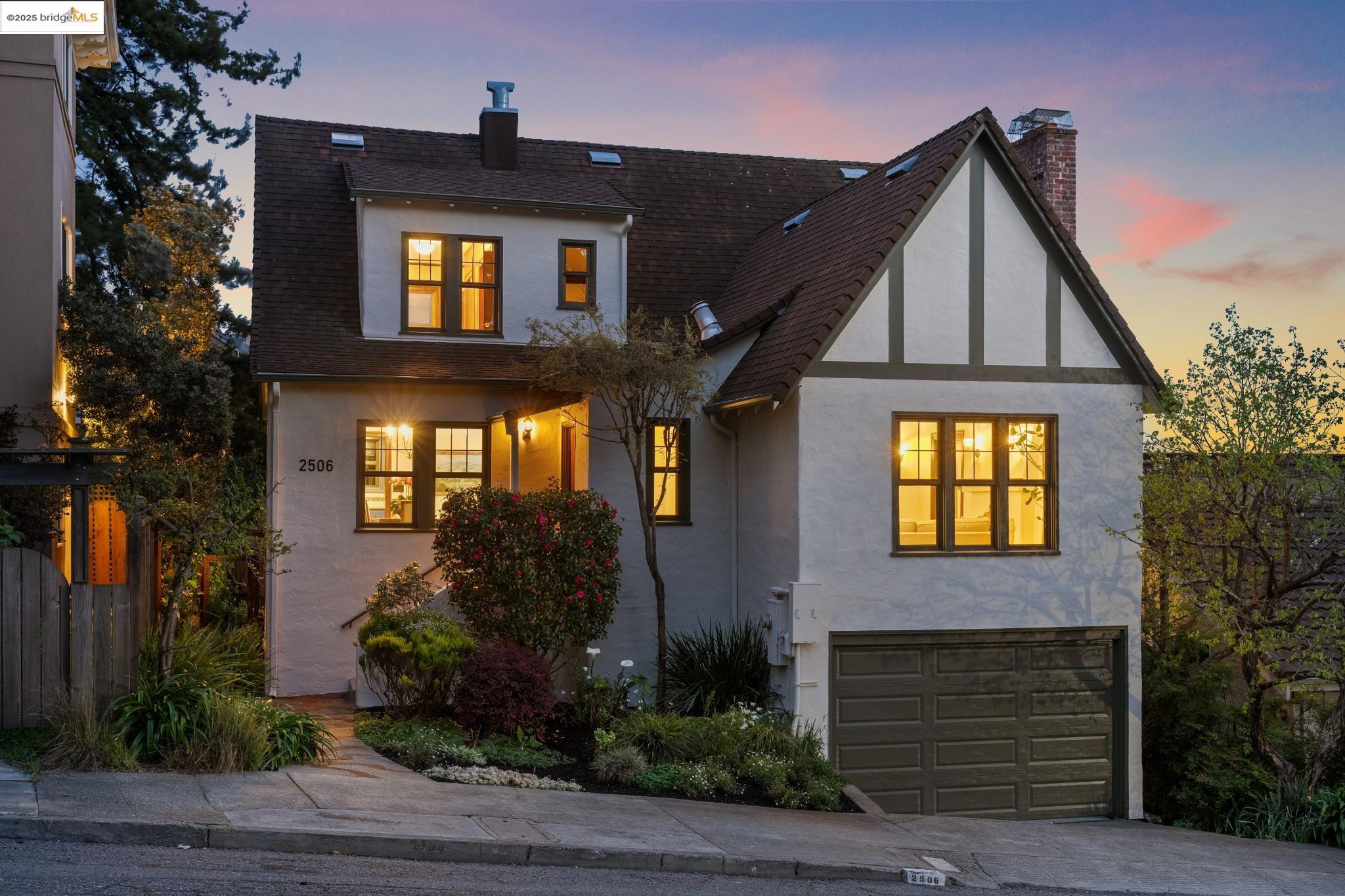 Detail Gallery Image 1 of 1 For 2506 Buena Vista Way, Berkeley,  CA 94708 - 3 Beds | 2 Baths