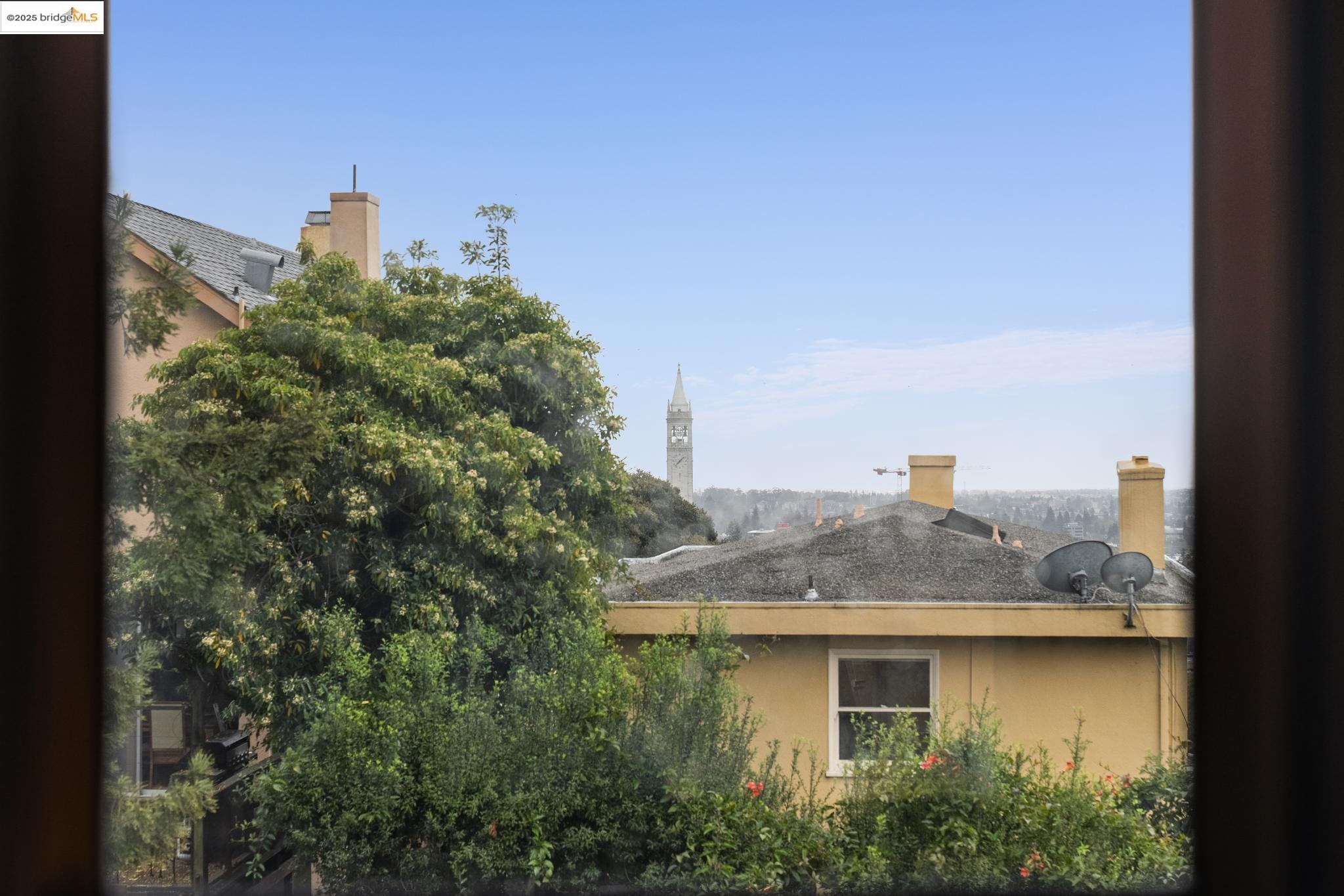 property-img
