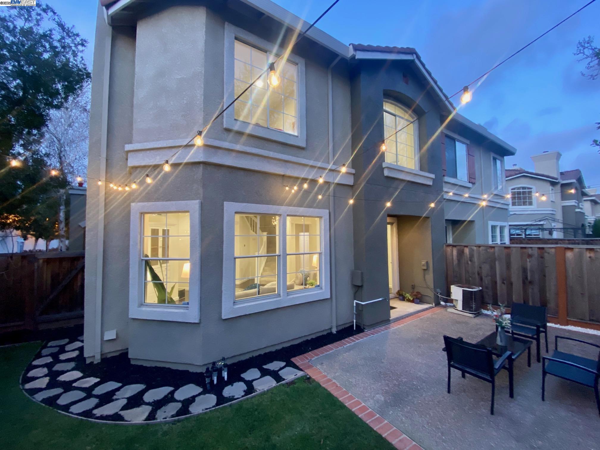 Browse active condo listings in BROOKSTONE
