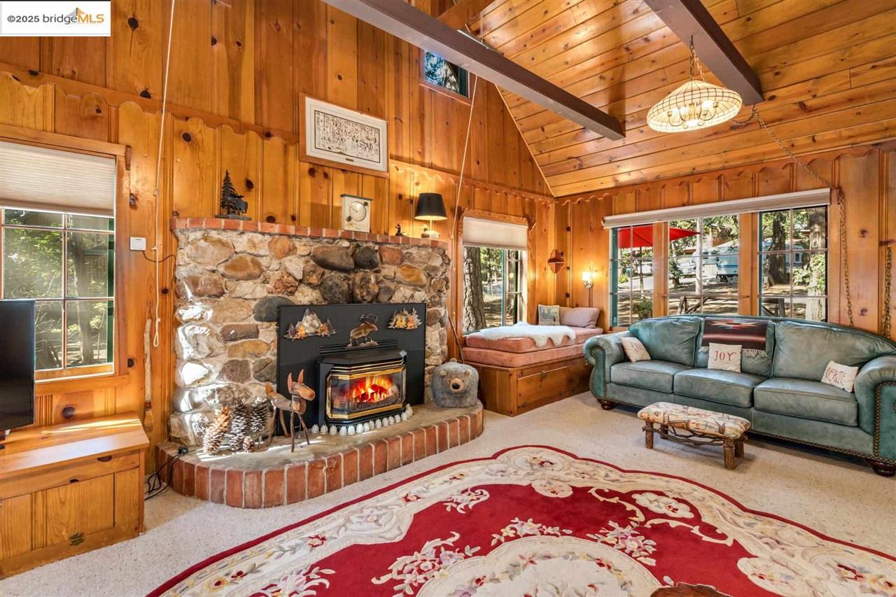 Detail Gallery Image 6 of 60 For 23013 Sierra Dr., Twain Harte,  CA 95383 - 3 Beds | 2 Baths