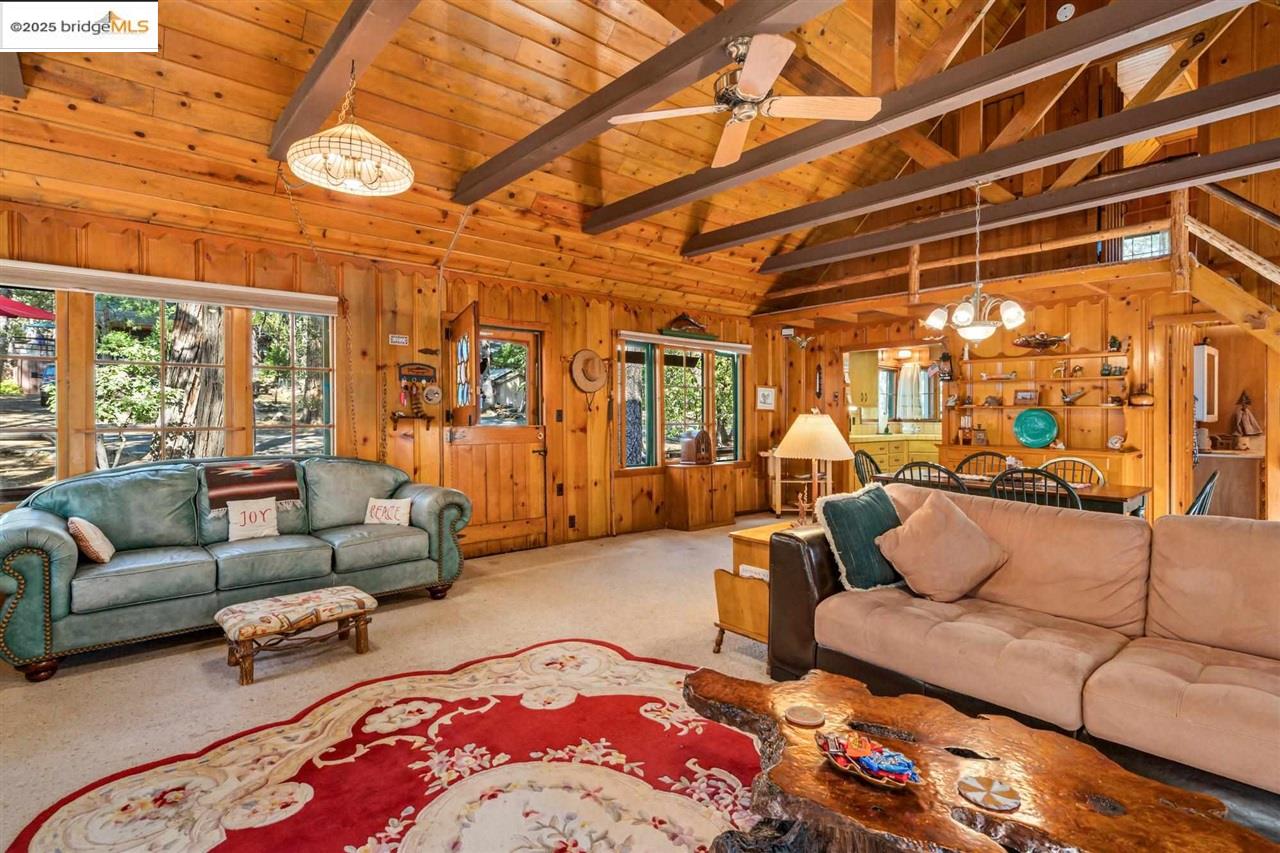 Detail Gallery Image 8 of 60 For 23013 Sierra Dr., Twain Harte,  CA 95383 - 3 Beds | 2 Baths