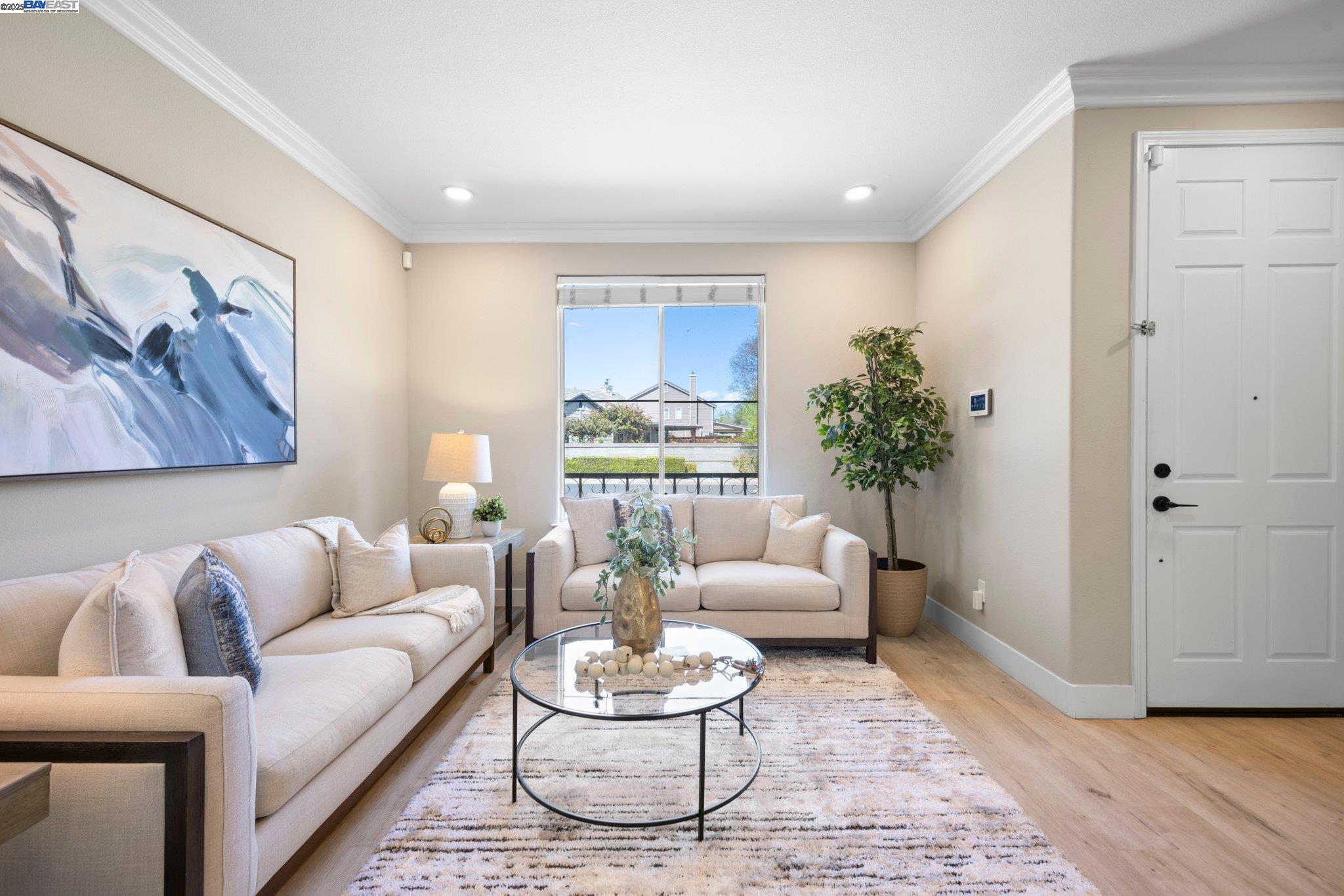 Detail Gallery Image 2 of 27 For 198 Continente Ave, Brentwood,  CA 94513 - 3 Beds | 2 Baths