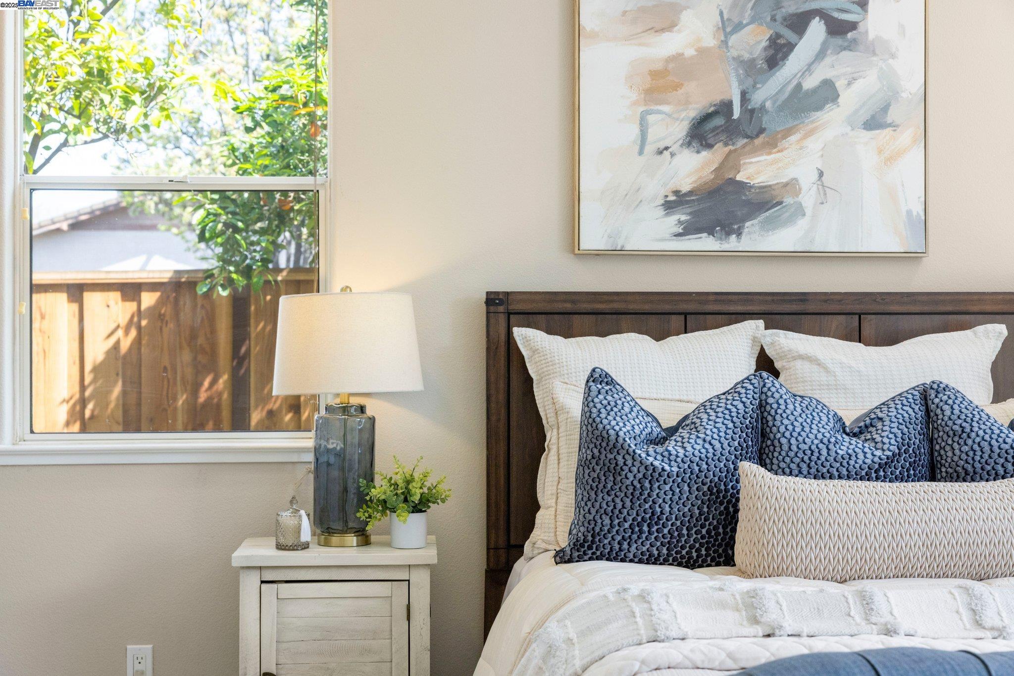 Detail Gallery Image 8 of 27 For 198 Continente Ave, Brentwood,  CA 94513 - 3 Beds | 2 Baths