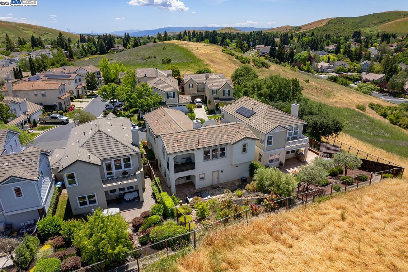 Detail Gallery Image 33 of 42 For 122 Center Ct, Danville,  CA 94506 - 4 Beds | 2/1 Baths