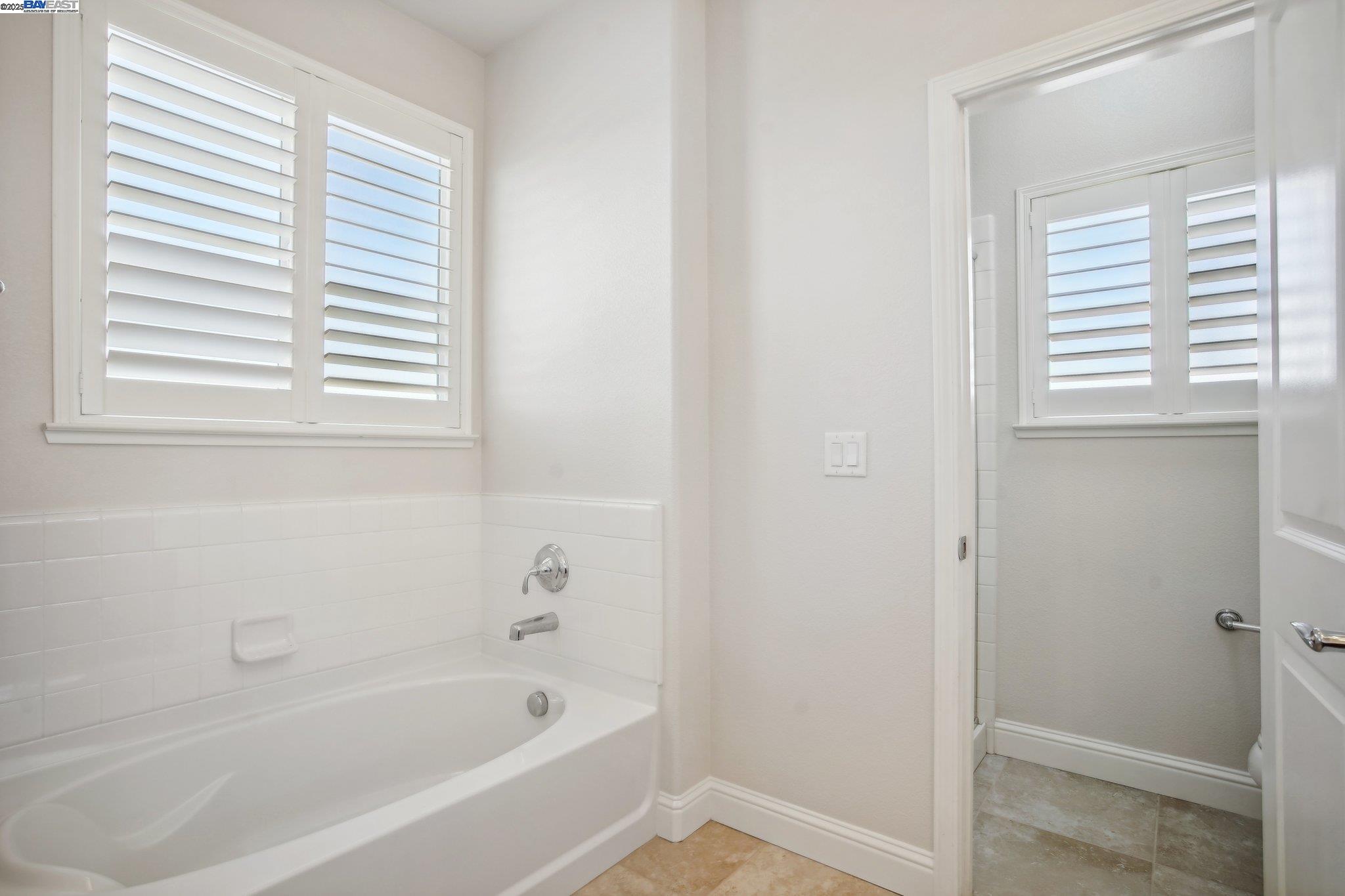 Detail Gallery Image 28 of 56 For 2636 Wisteria Way, Concord,  CA 94519 - 3 Beds | 3/1 Baths