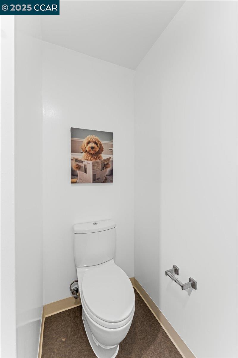 1201 Pine St # 365, Oakland, California 94607, 1 Bedroom Bedrooms, 3 Rooms Rooms,1 BathroomBathrooms,Residential,For Sale,1201 Pine St # 365,41091649