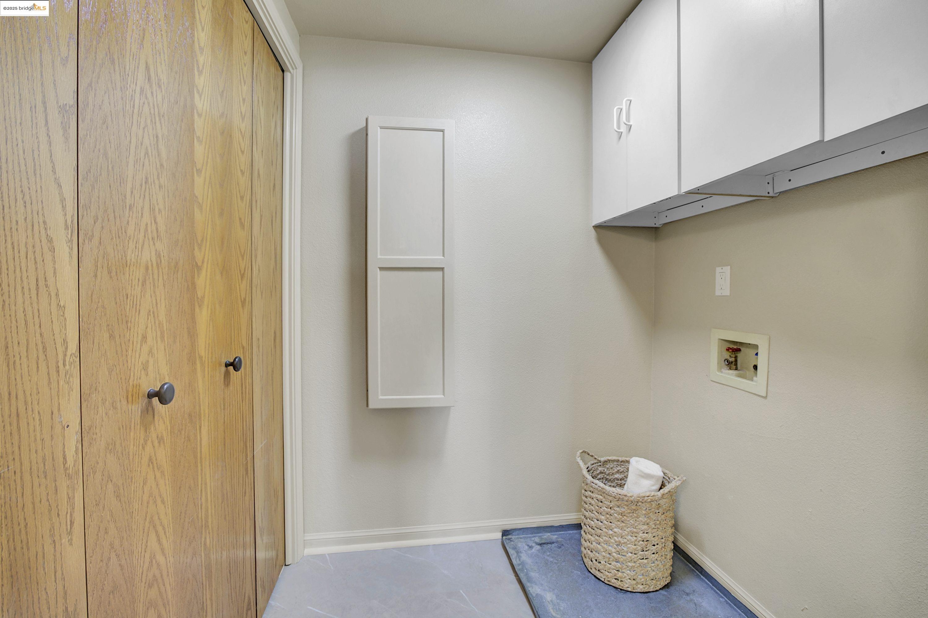 property-img