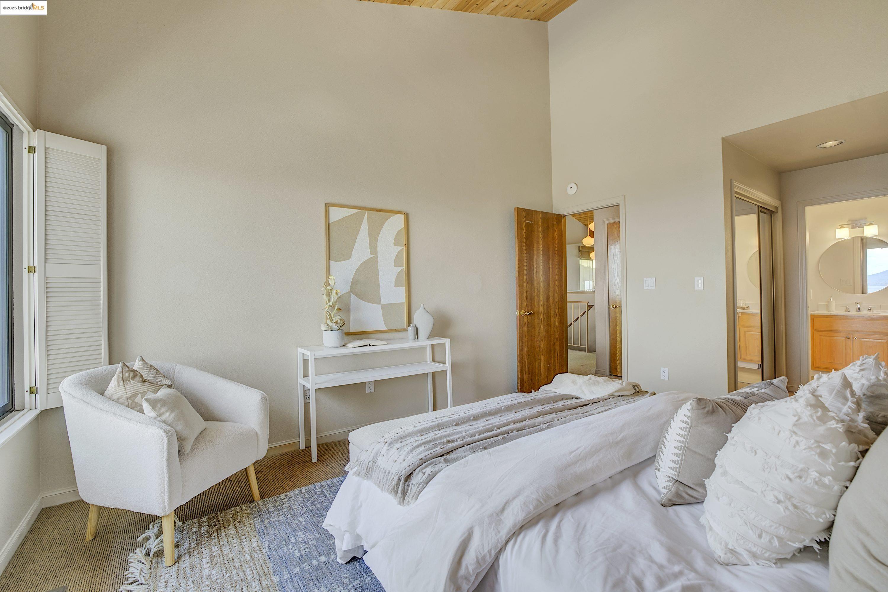 property-img