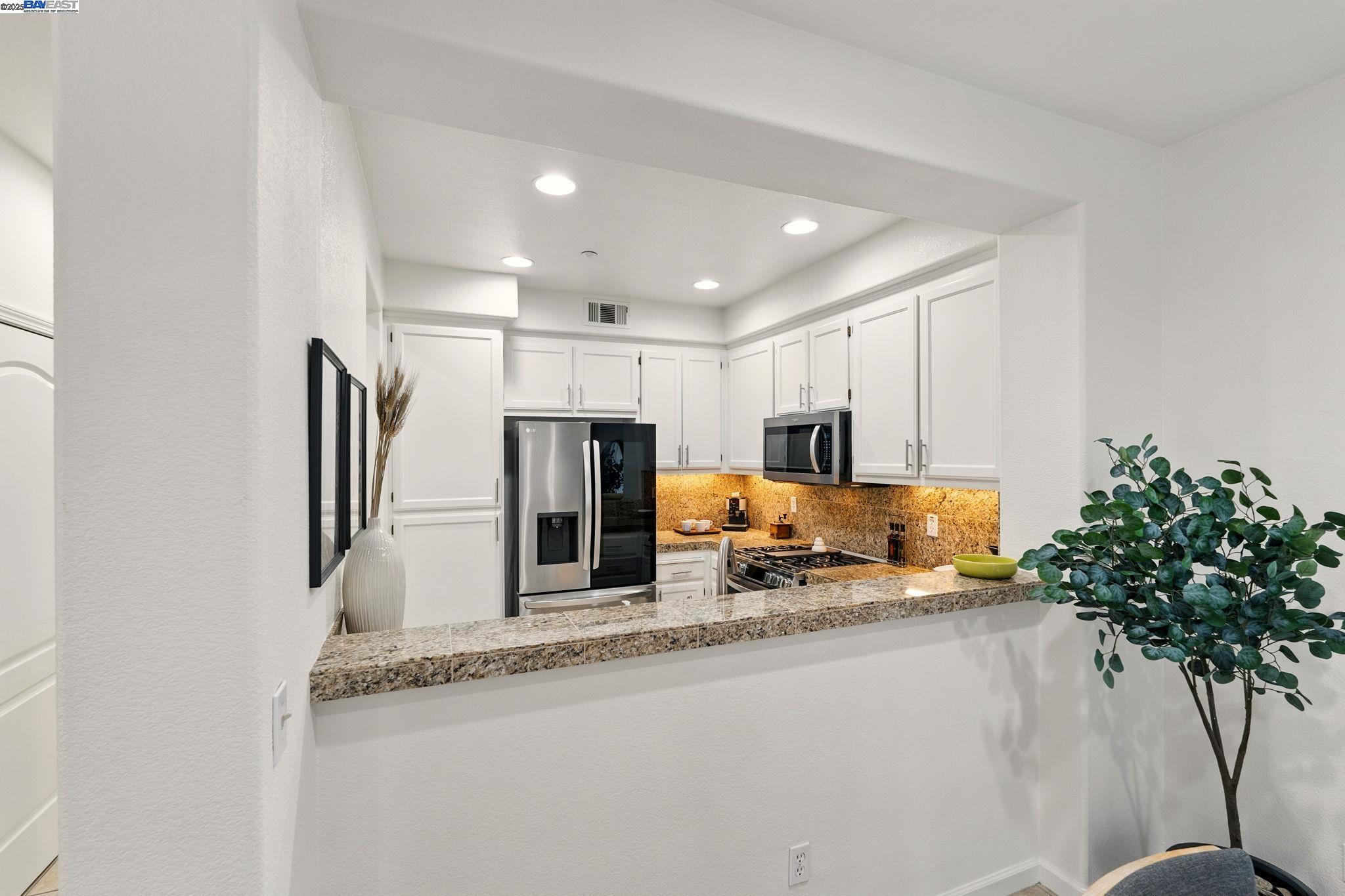 property-img