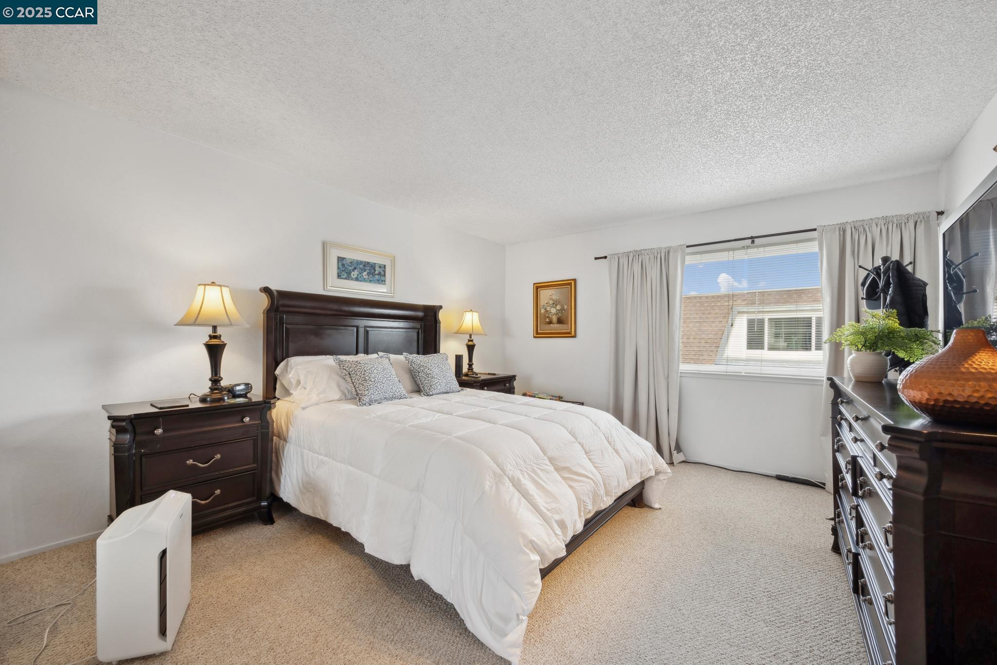 Detail Gallery Image 16 of 26 For 14295 Doolittle Dr, San Leandro,  CA 94577 - 2 Beds | 1/1 Baths