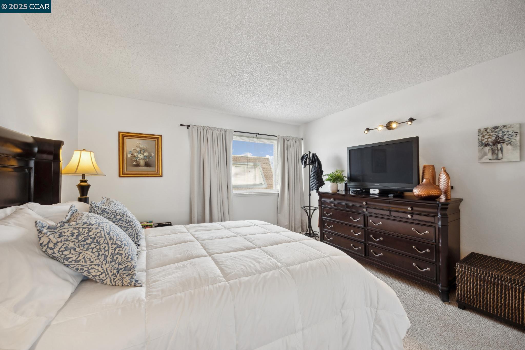 Detail Gallery Image 17 of 26 For 14295 Doolittle Dr, San Leandro,  CA 94577 - 2 Beds | 1/1 Baths
