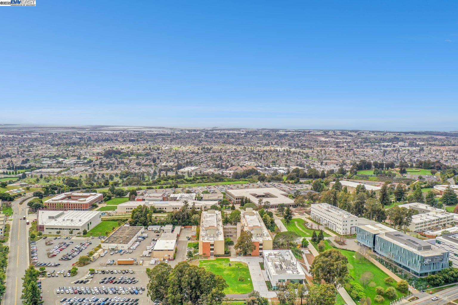 Detail Gallery Image 37 of 38 For 26953 Hayward Blvd #301,  Hayward,  CA 94542 - 2 Beds | 2 Baths