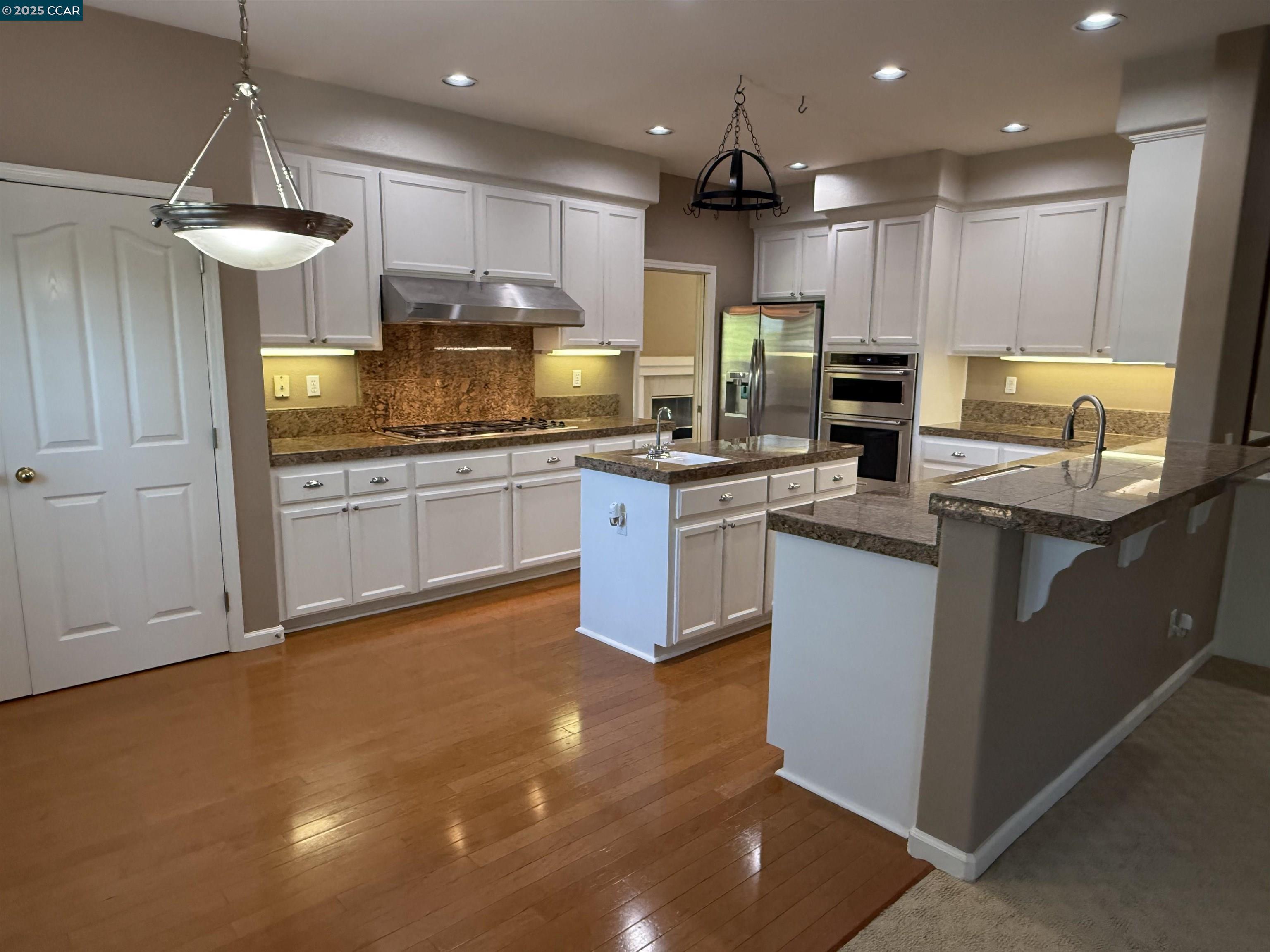 Detail Gallery Image 11 of 43 For 600 Bourne Ct, Danville,  CA 94506 - 4 Beds | 3 Baths