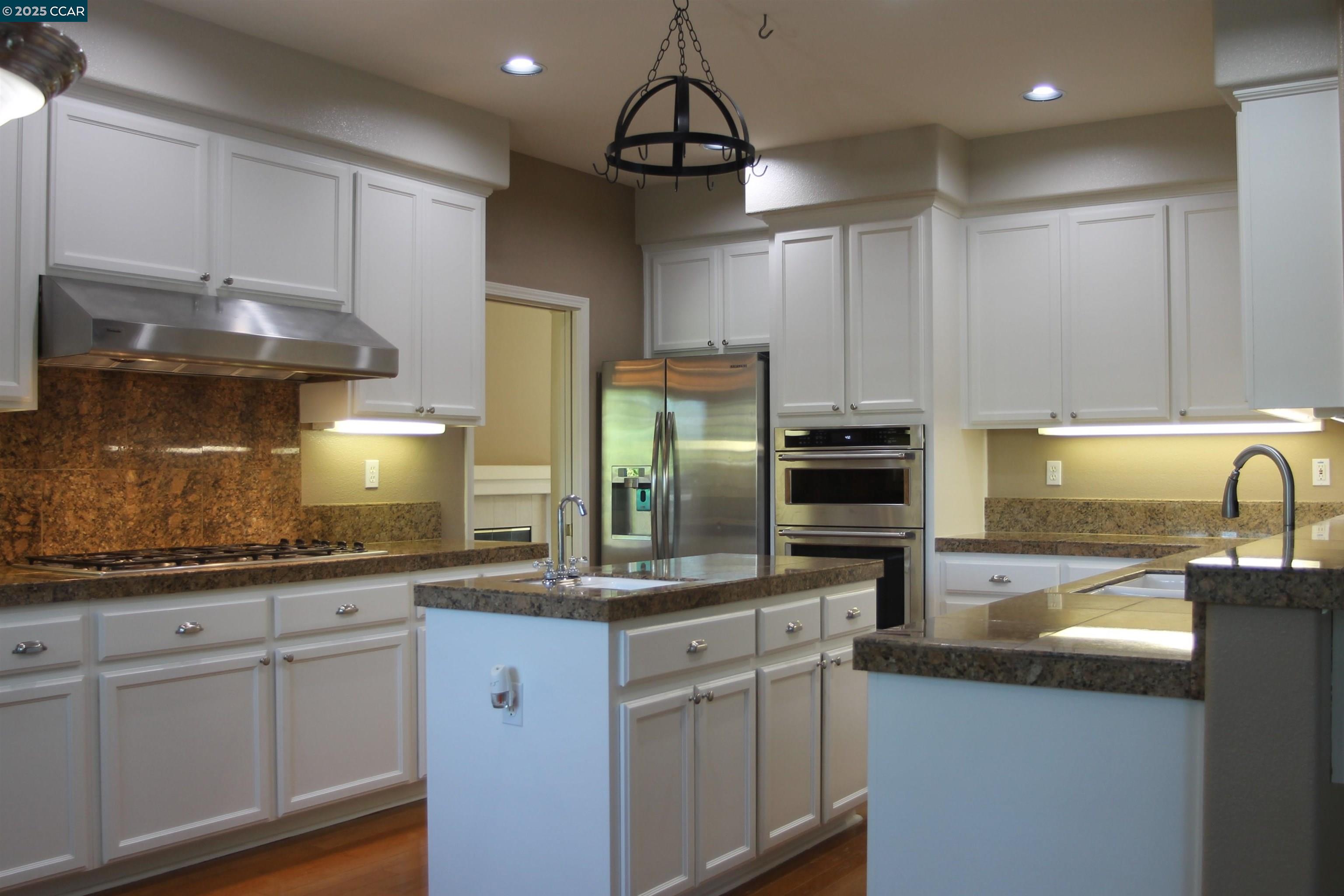 Detail Gallery Image 10 of 43 For 600 Bourne Ct, Danville,  CA 94506 - 4 Beds | 3 Baths