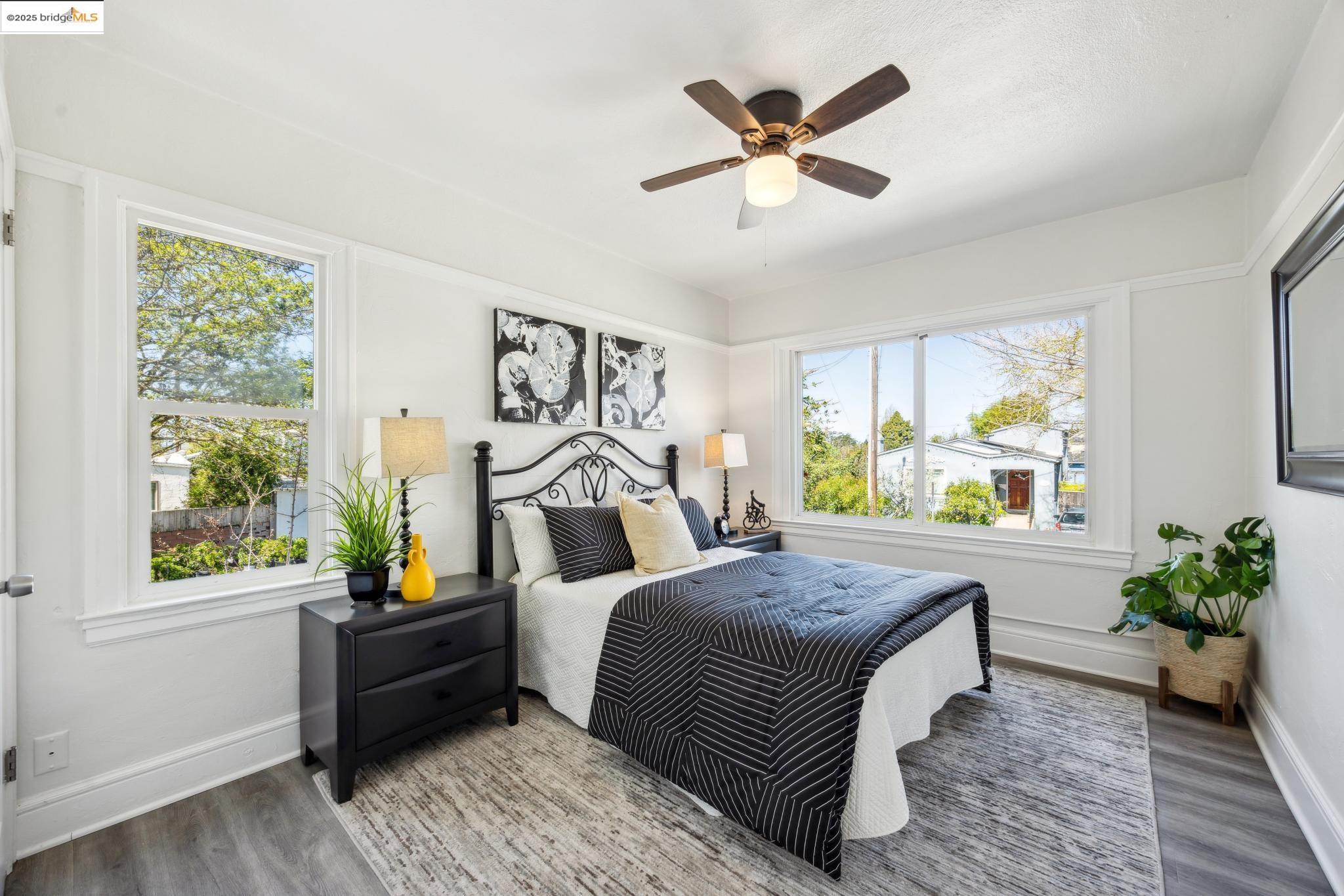 Detail Gallery Image 19 of 47 For 1424 Ward St, Berkeley,  CA 94702 - 3 Beds | 2 Baths