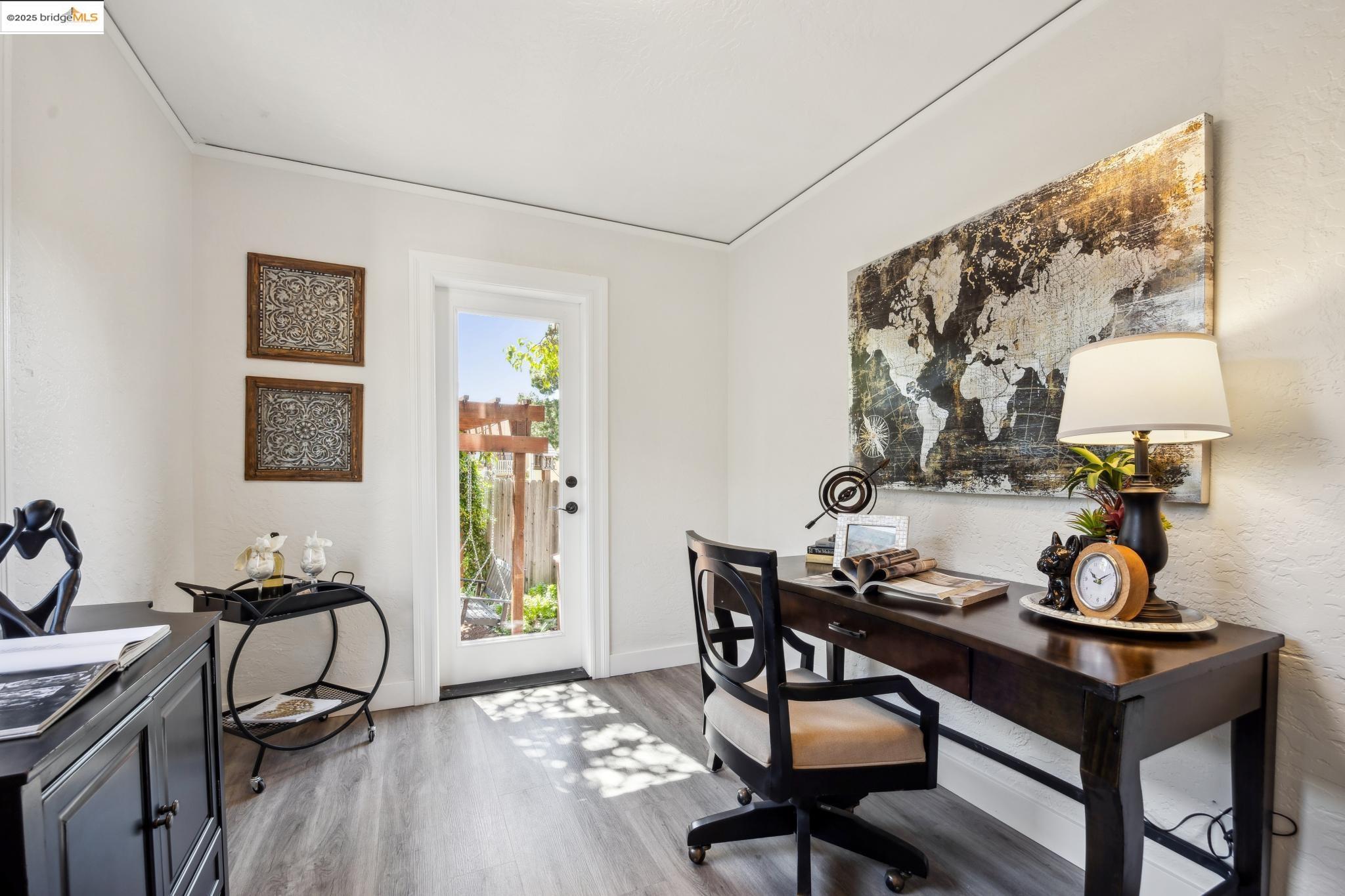 Detail Gallery Image 29 of 47 For 1424 Ward St, Berkeley,  CA 94702 - 3 Beds | 2 Baths