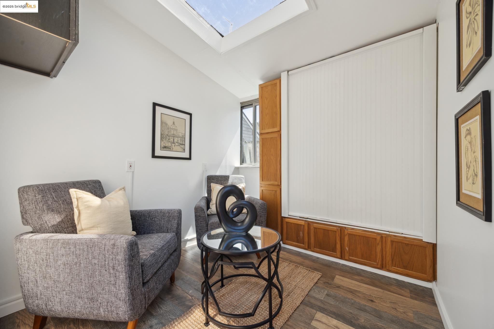 Detail Gallery Image 38 of 47 For 1424 Ward St, Berkeley,  CA 94702 - 3 Beds | 2 Baths
