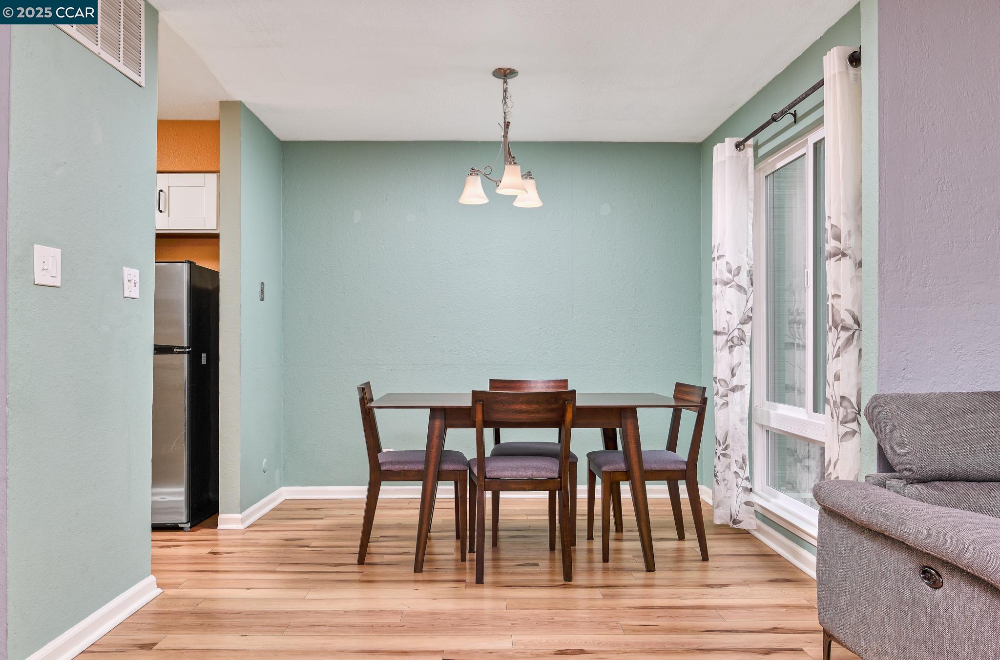 Photo #6: 41091677 Listing 