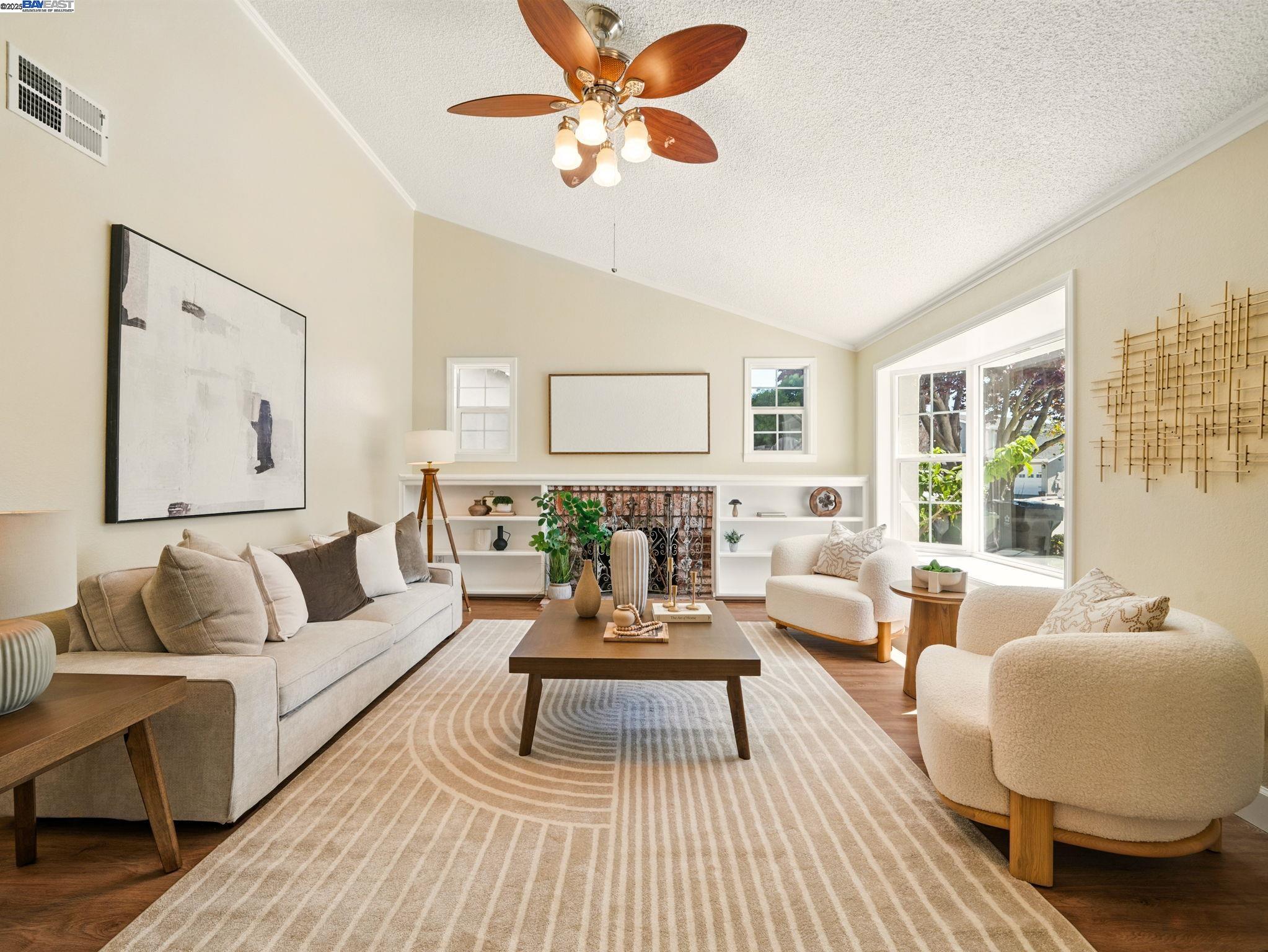 Detail Gallery Image 3 of 32 For 33537 Bardolph Cir, Fremont,  CA 94555 - 4 Beds | 2 Baths