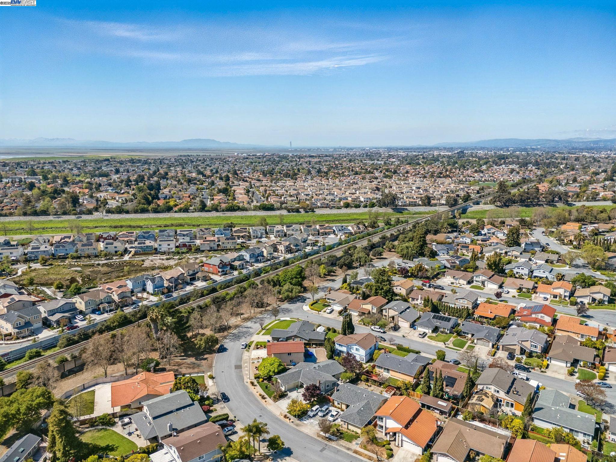 Detail Gallery Image 30 of 32 For 33537 Bardolph Cir, Fremont,  CA 94555 - 4 Beds | 2 Baths