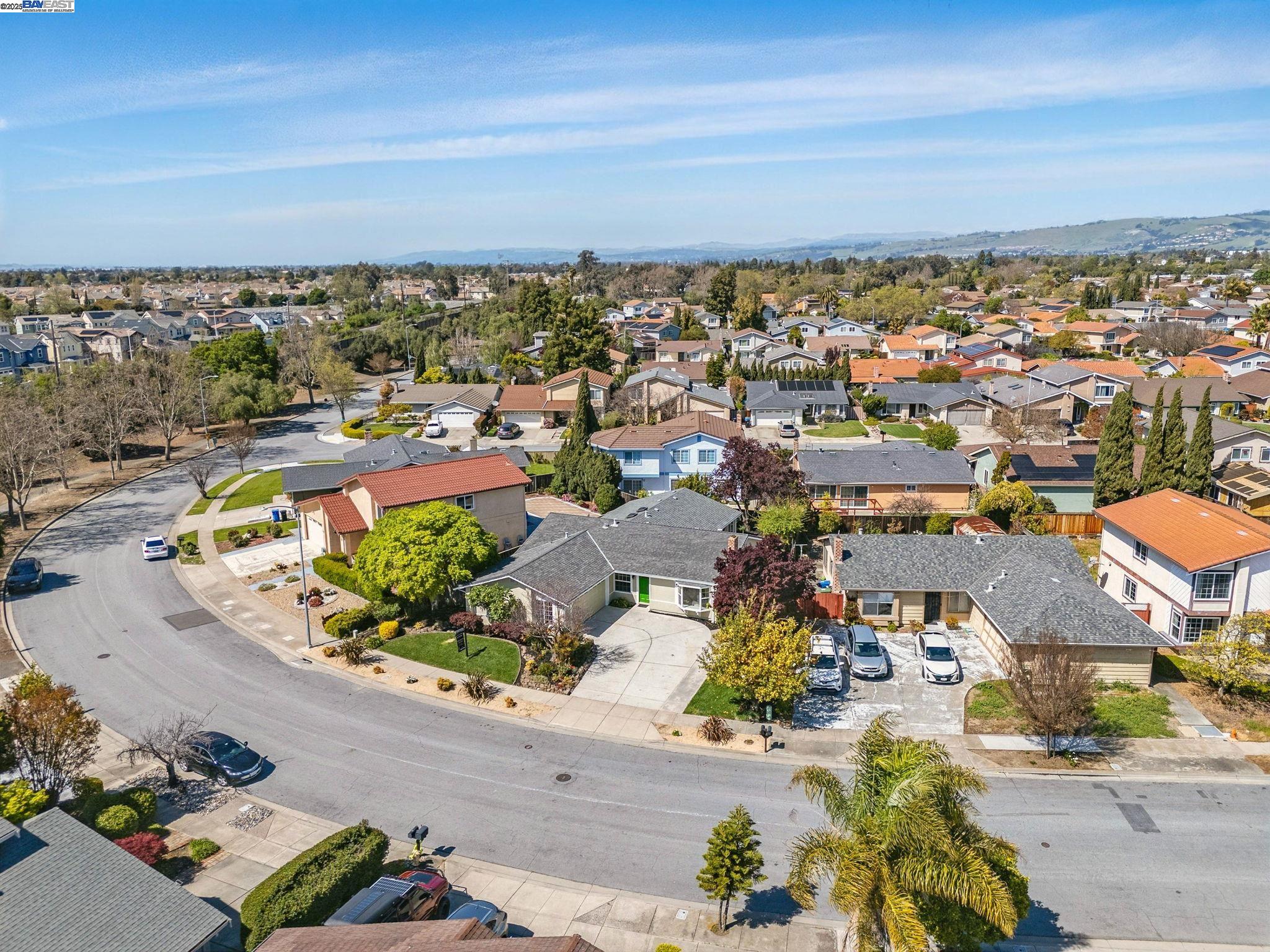 Detail Gallery Image 31 of 32 For 33537 Bardolph Cir, Fremont,  CA 94555 - 4 Beds | 2 Baths