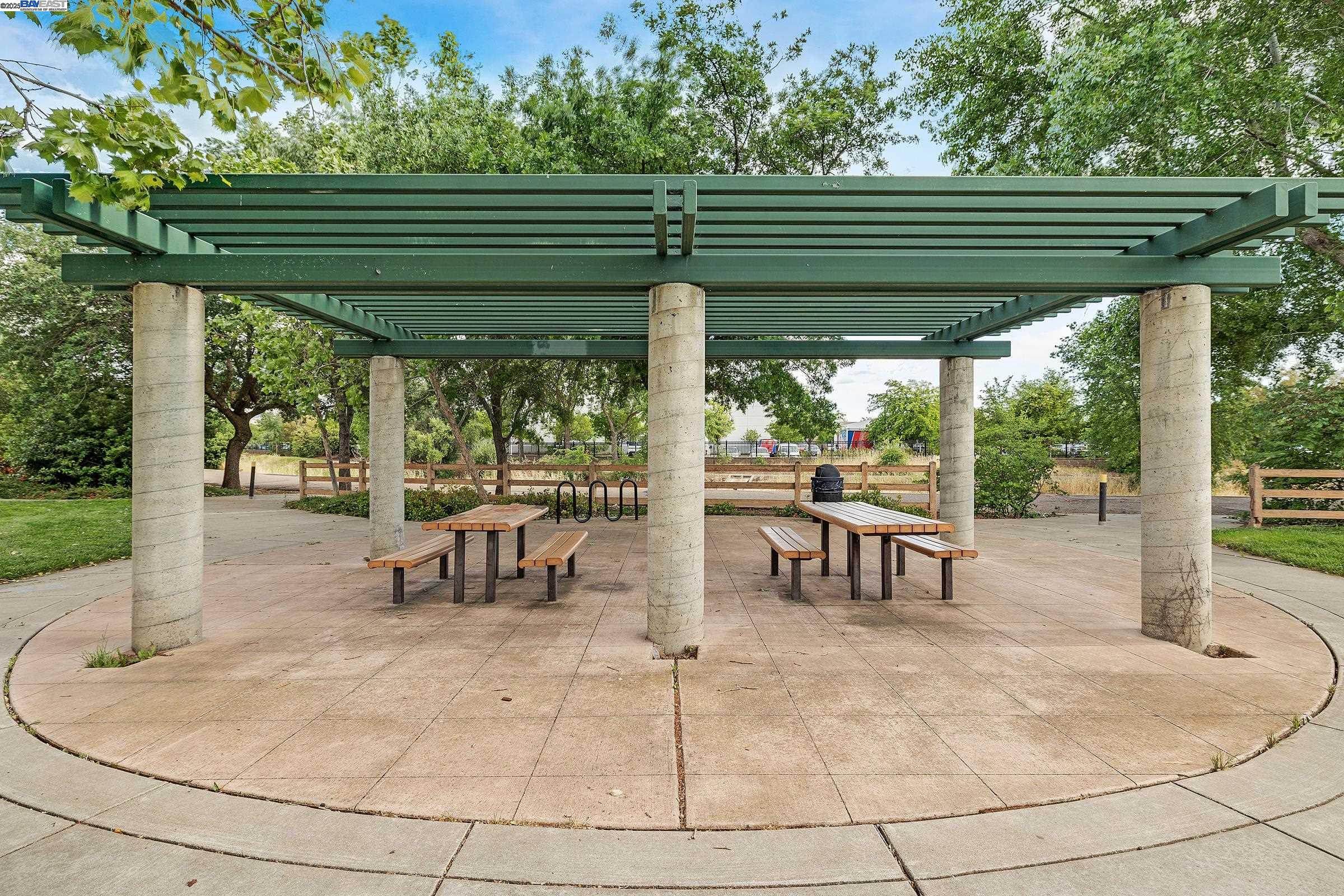 Photo #21: 41091690 Listing: Photo #21