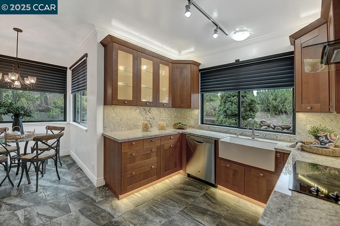 Detail Gallery Image 20 of 60 For 3244 Terra Granada Dr 2a,  Walnut Creek,  CA 94595 - 2 Beds | 2 Baths