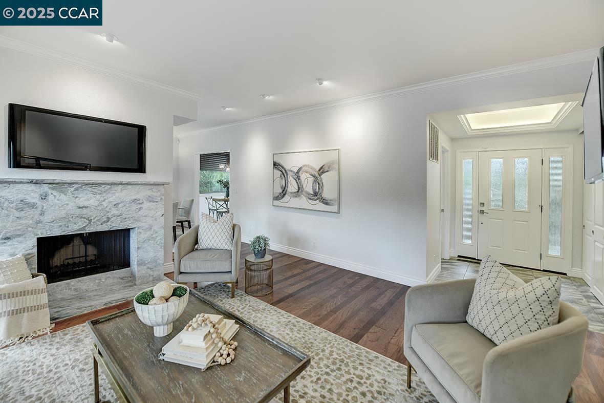 Detail Gallery Image 4 of 60 For 3244 Terra Granada Dr 2a,  Walnut Creek,  CA 94595 - 2 Beds | 2 Baths