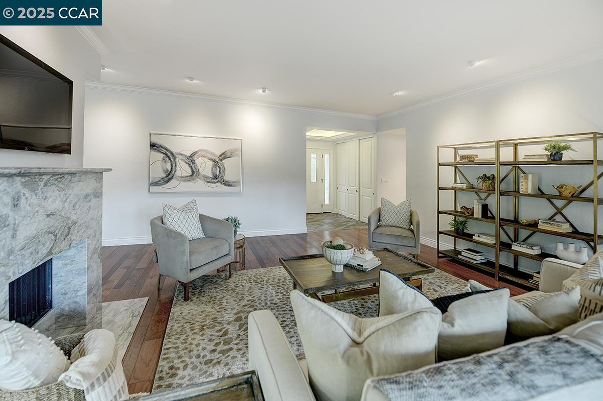 Detail Gallery Image 7 of 60 For 3244 Terra Granada Dr 2a,  Walnut Creek,  CA 94595 - 2 Beds | 2 Baths