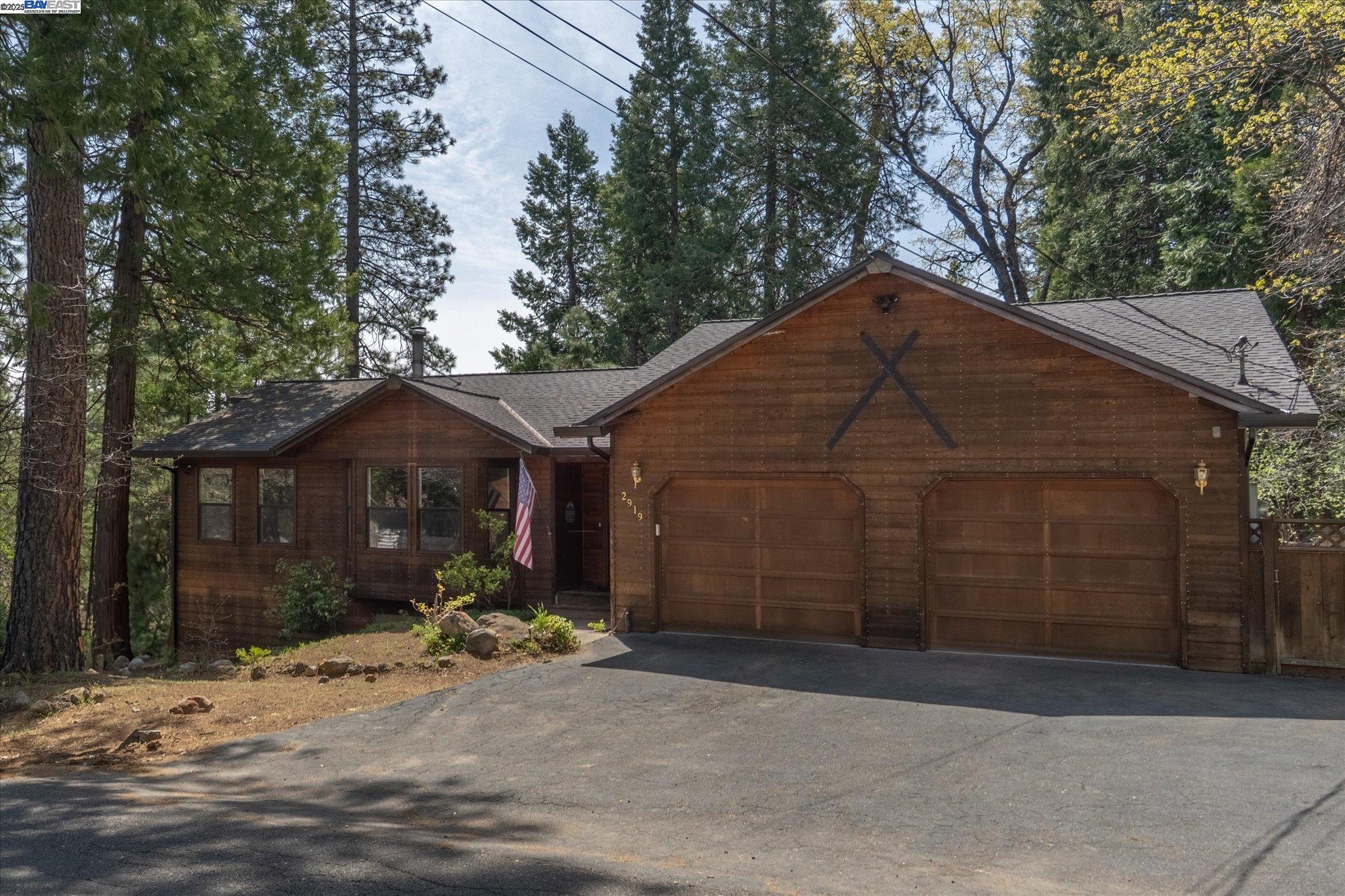 Detail Gallery Image 1 of 45 For 2919 Valley View Dr, Arnold,  CA 95223 - 5 Beds | 3 Baths