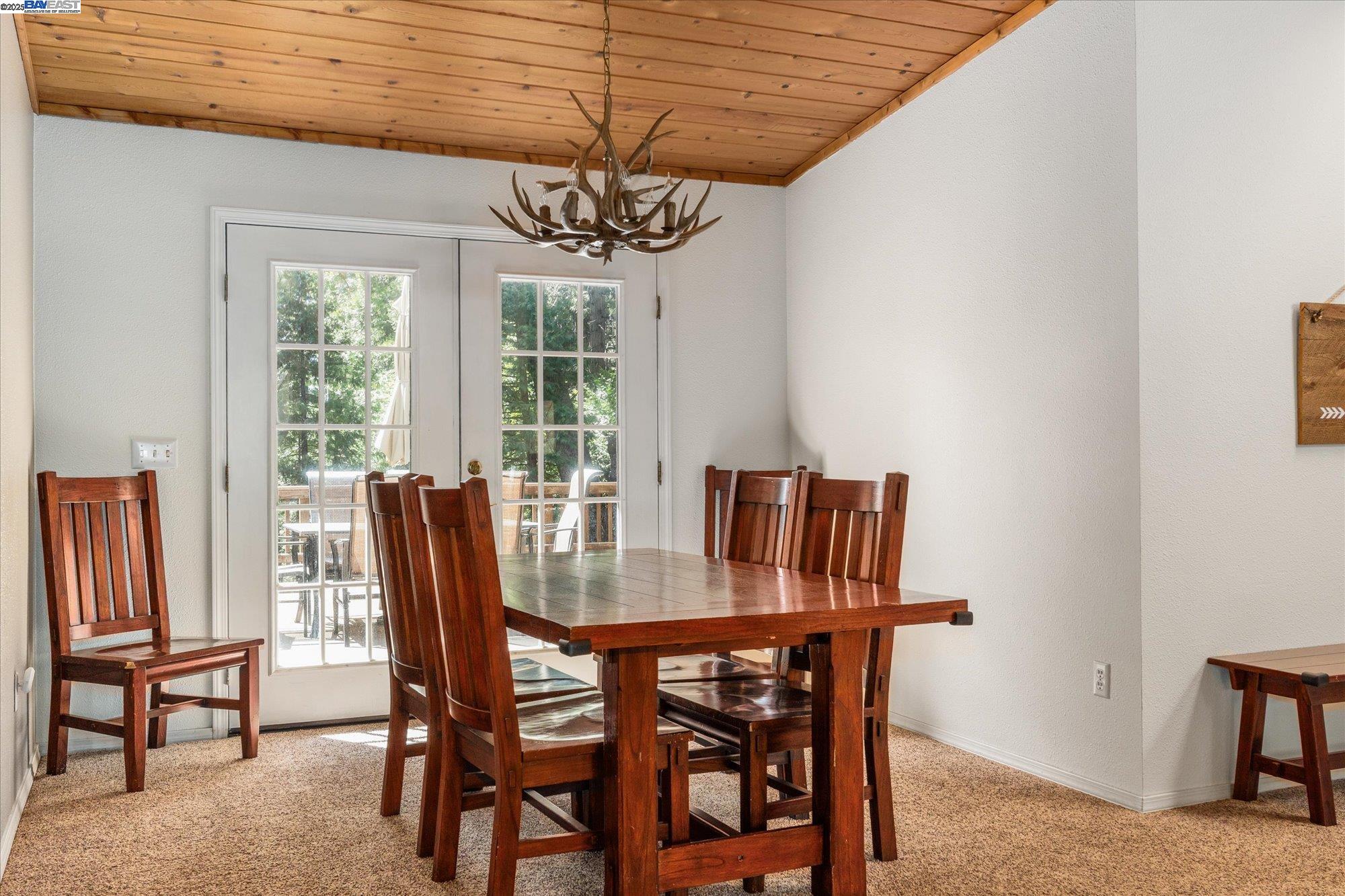 Detail Gallery Image 9 of 45 For 2919 Valley View Dr, Arnold,  CA 95223 - 5 Beds | 3 Baths
