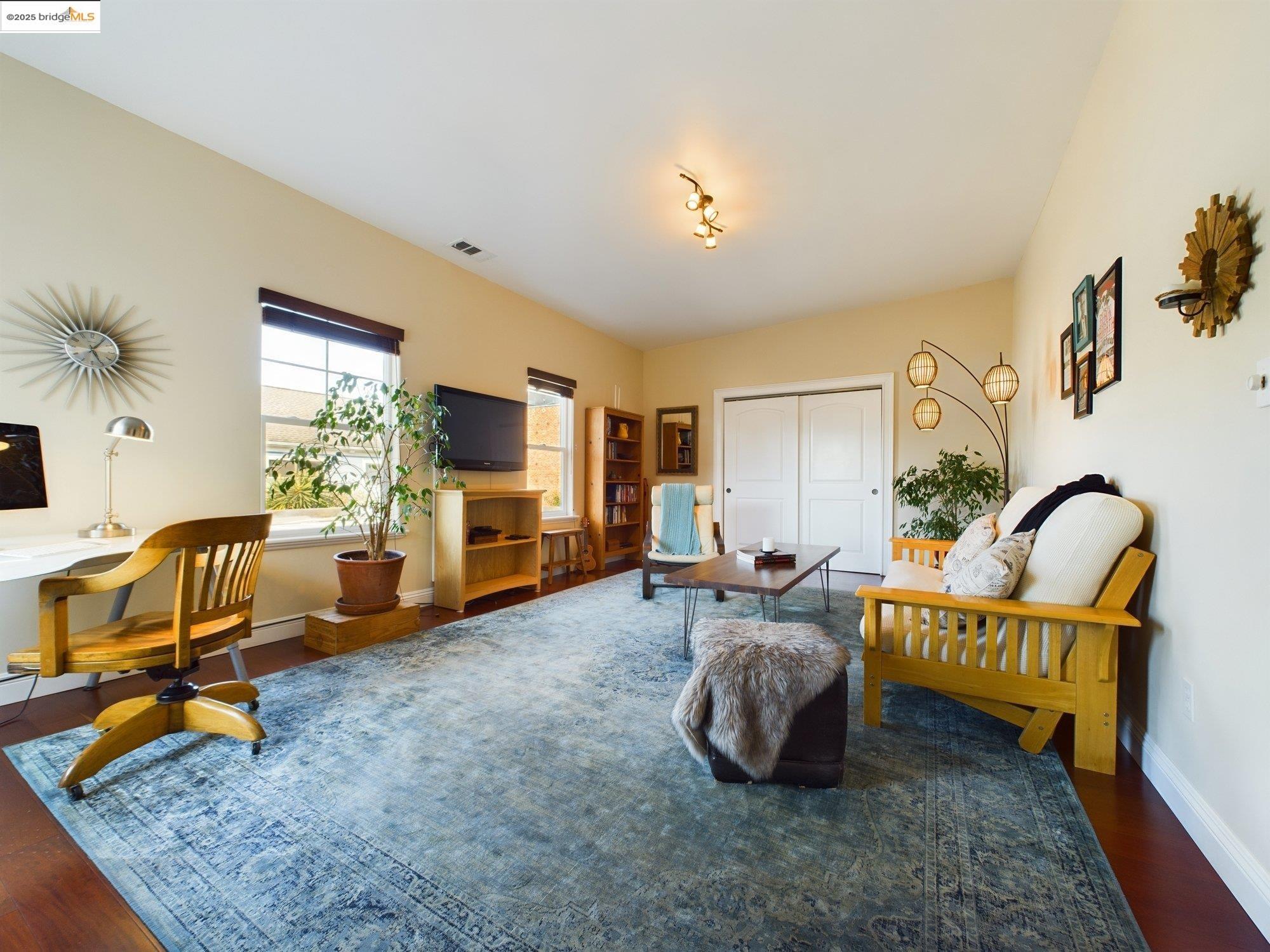 Detail Gallery Image 21 of 40 For 1488 14th St a,  Oakland,  CA 94607 - 2 Beds | 1 Baths