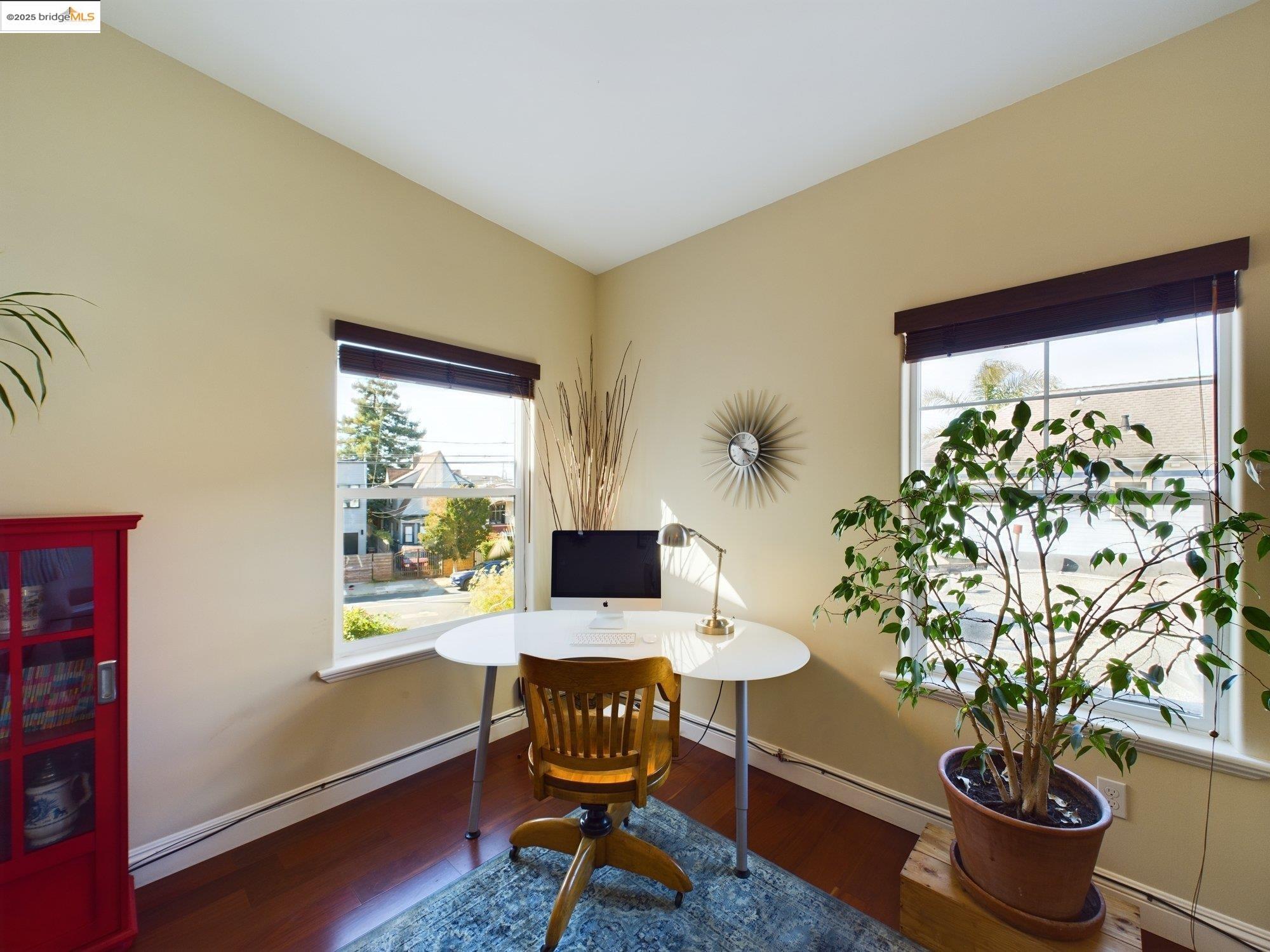 Detail Gallery Image 27 of 40 For 1488 14th St a,  Oakland,  CA 94607 - 2 Beds | 1 Baths
