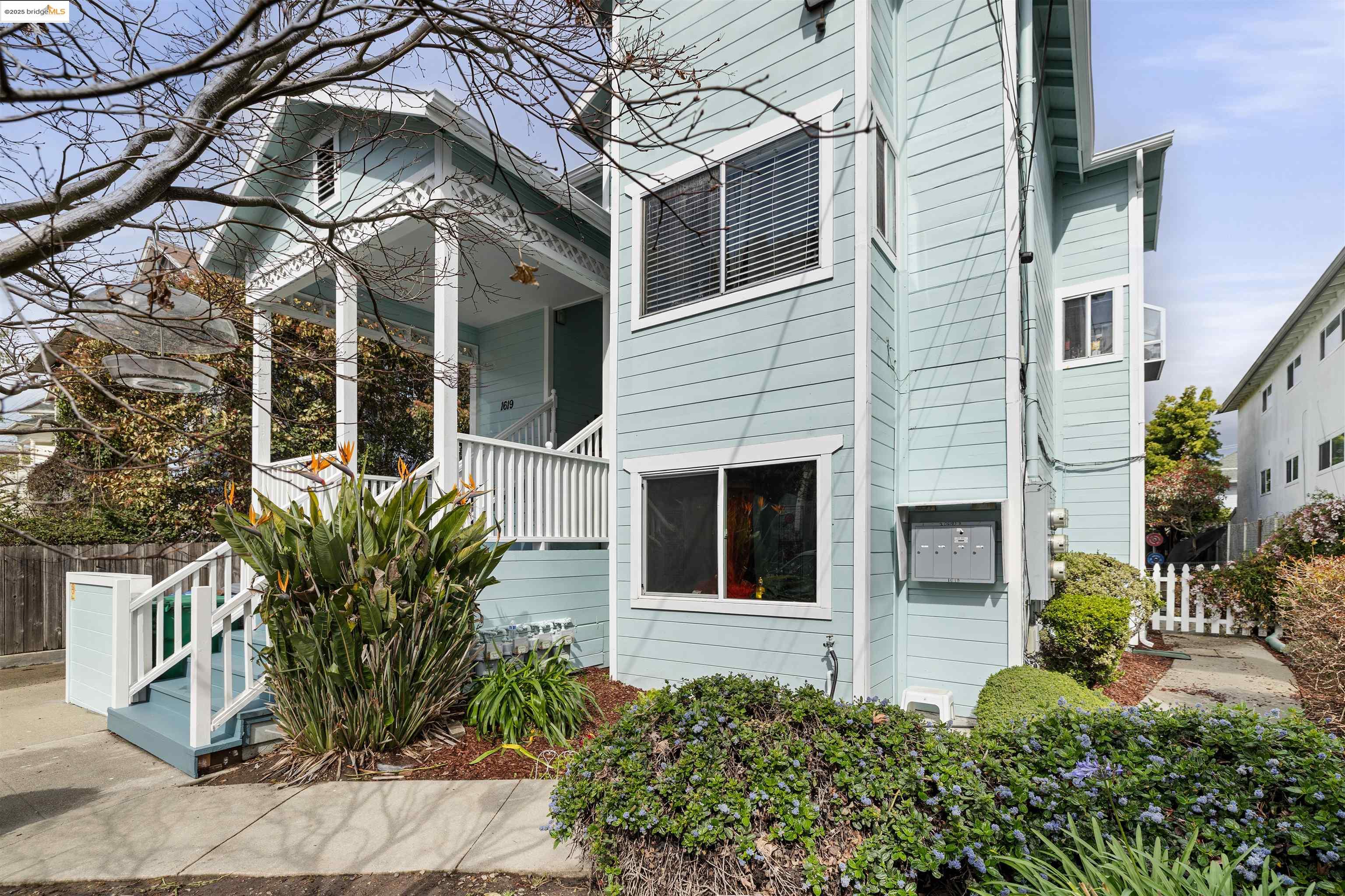 Detail Gallery Image 1 of 1 For 1619 Fairview St, Berkeley,  CA 94703 - – Beds | – Baths