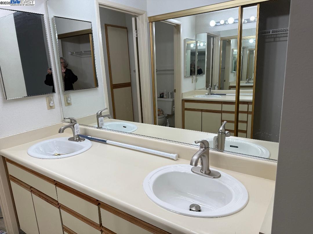 Detail Gallery Image 11 of 17 For 25850 Kay Ave #328,  Hayward,  CA 94545 - 2 Beds | 2 Baths