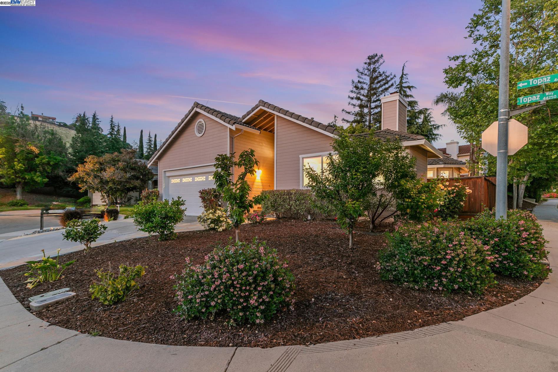 Detail Gallery Image 2 of 53 For 44238 Topaz Ct, Fremont,  CA 94539 - 4 Beds | 3 Baths