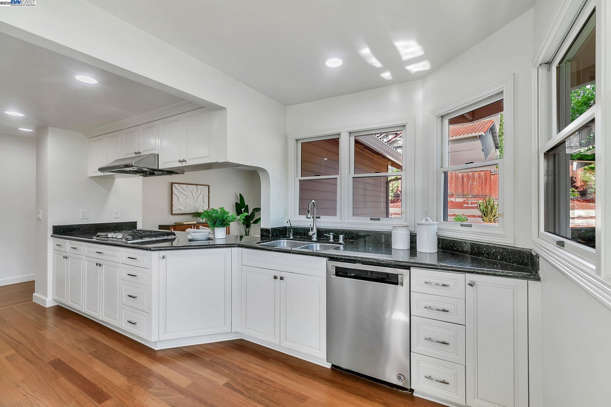 Detail Gallery Image 22 of 53 For 44238 Topaz Ct, Fremont,  CA 94539 - 4 Beds | 3 Baths
