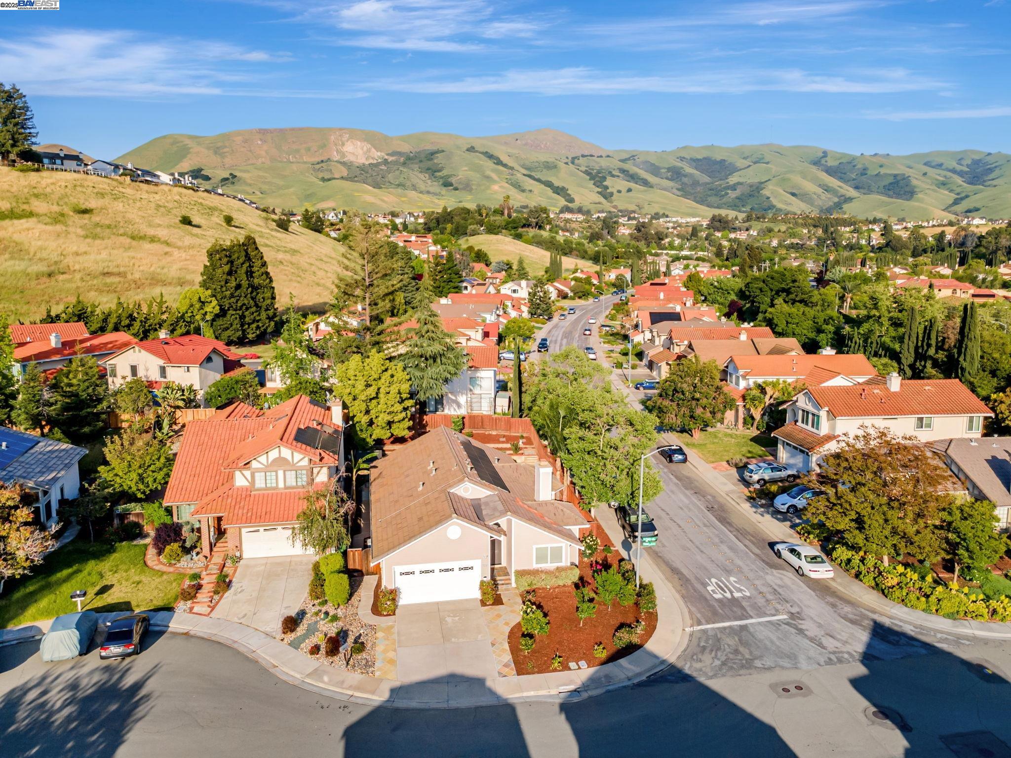 Detail Gallery Image 4 of 53 For 44238 Topaz Ct, Fremont,  CA 94539 - 4 Beds | 3 Baths