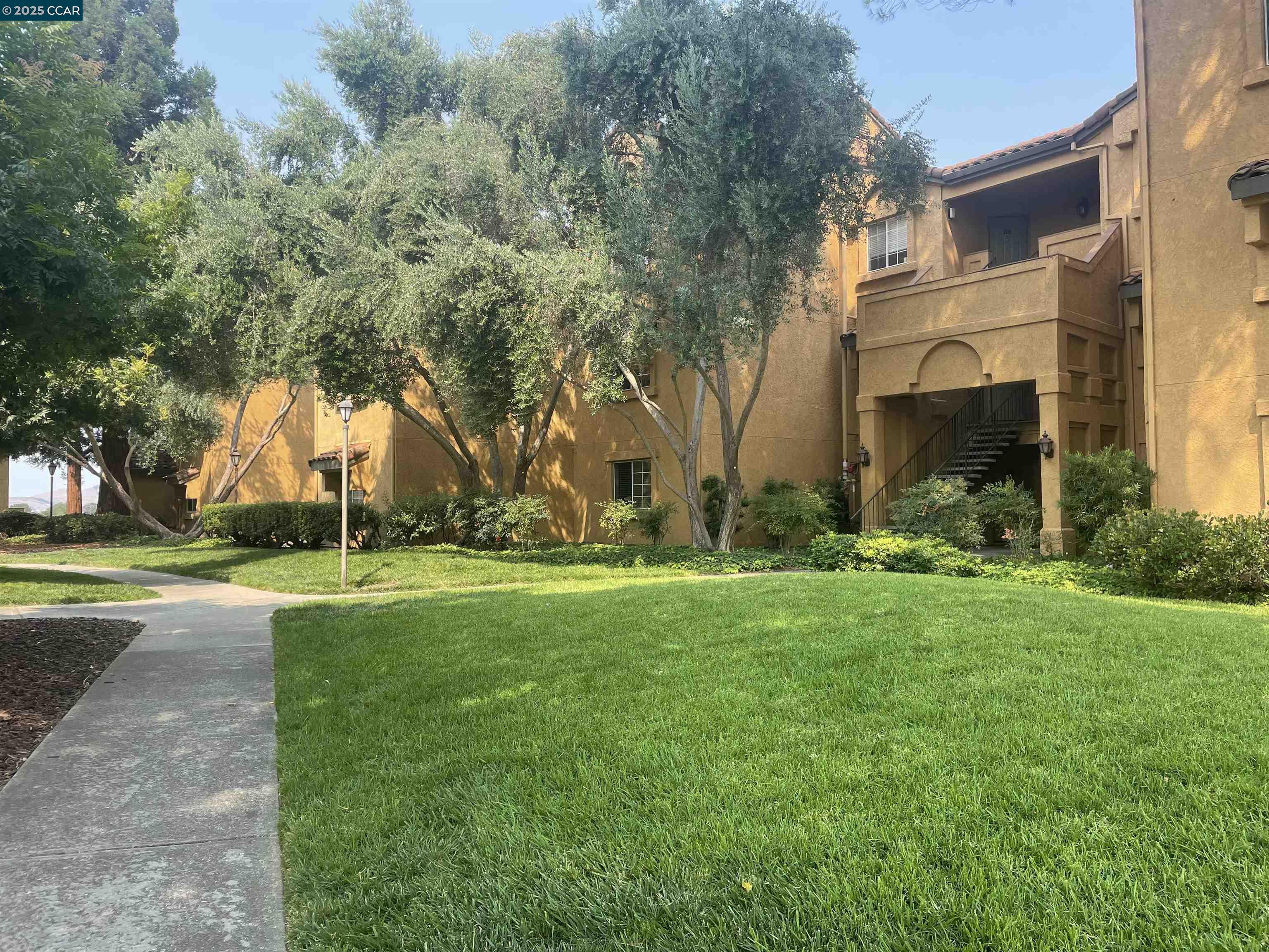 Detail Gallery Image 2 of 21 For 765 Watson Canyon Ct #236,  San Ramon,  CA 94582 - 2 Beds | 2 Baths
