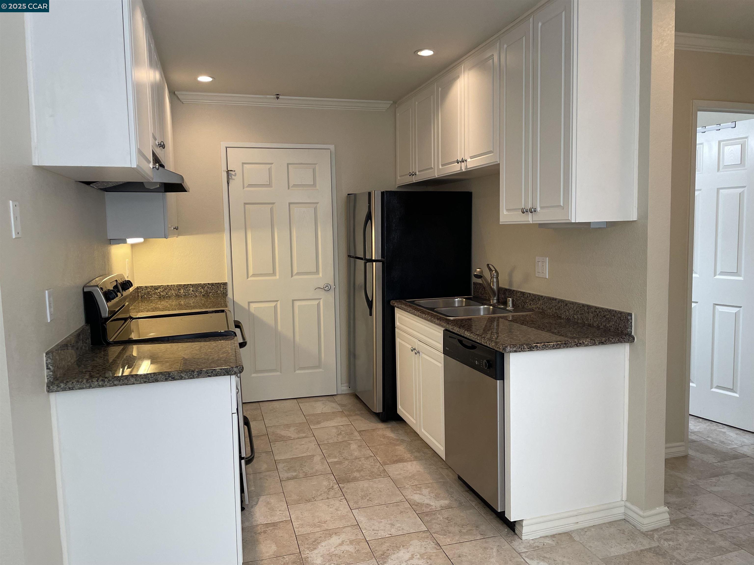 Detail Gallery Image 5 of 21 For 765 Watson Canyon Ct #236,  San Ramon,  CA 94582 - 2 Beds | 2 Baths