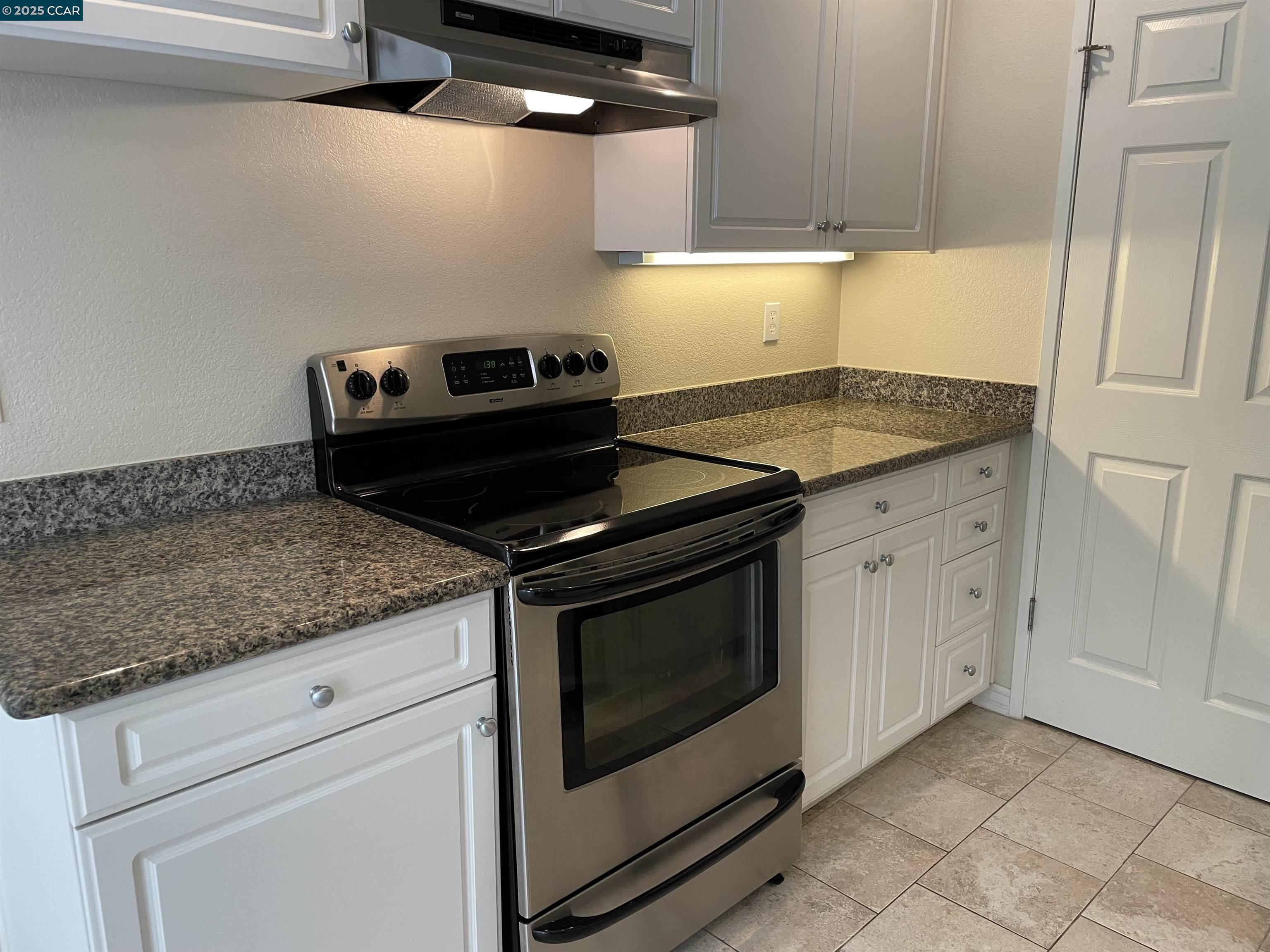 Detail Gallery Image 6 of 21 For 765 Watson Canyon Ct #236,  San Ramon,  CA 94582 - 2 Beds | 2 Baths