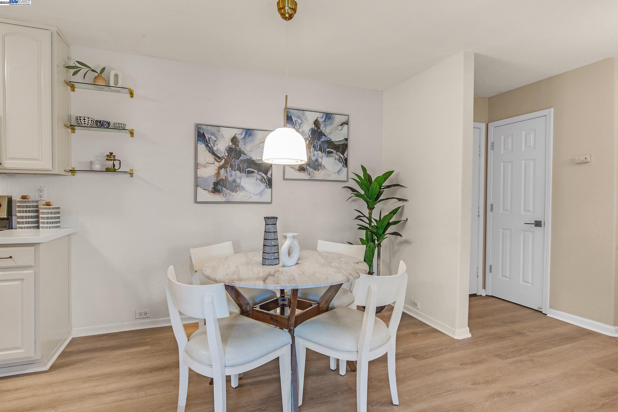 Photo #3: 41091779 Listing 