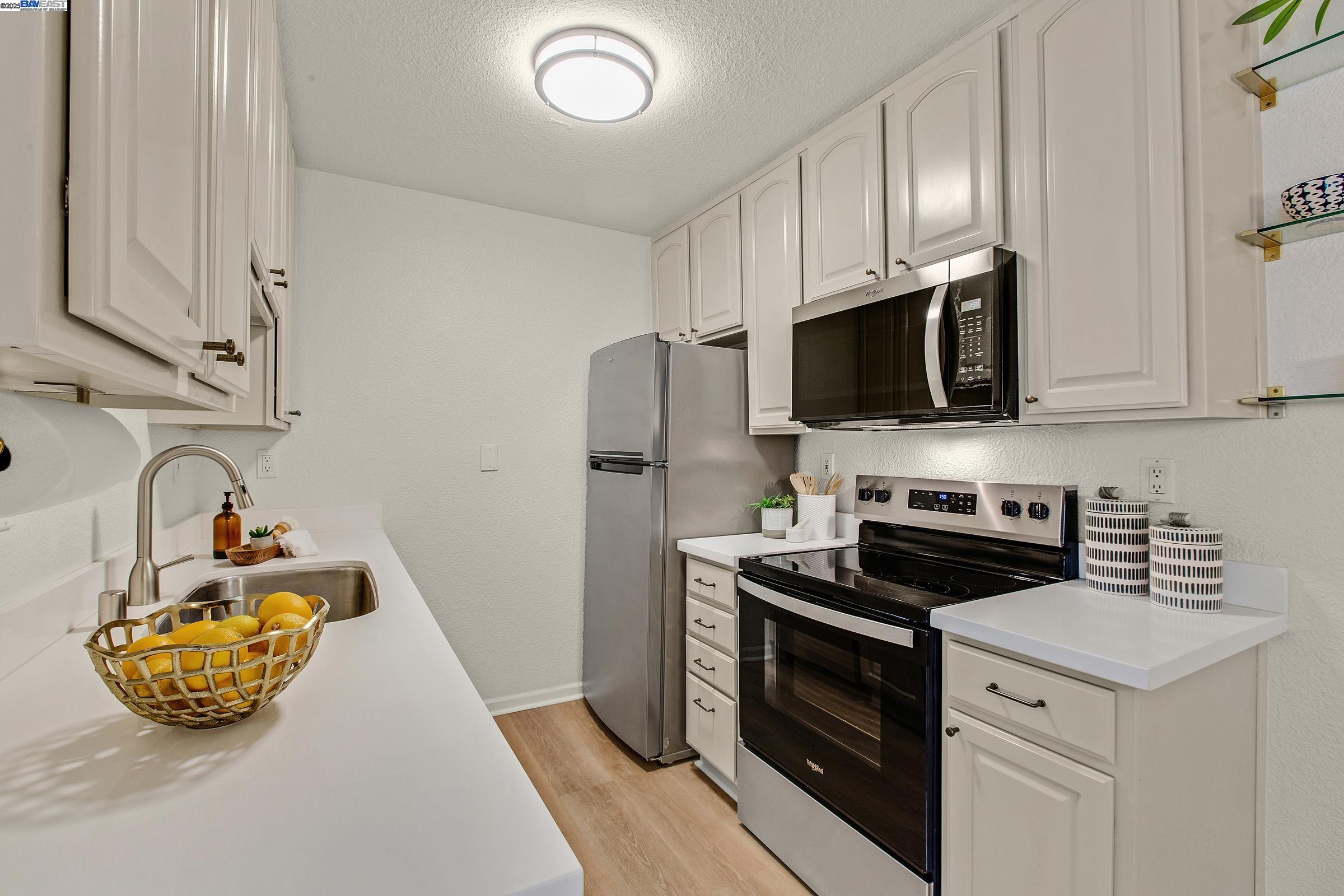 Photo #6: 41091779 Listing: Photo #6