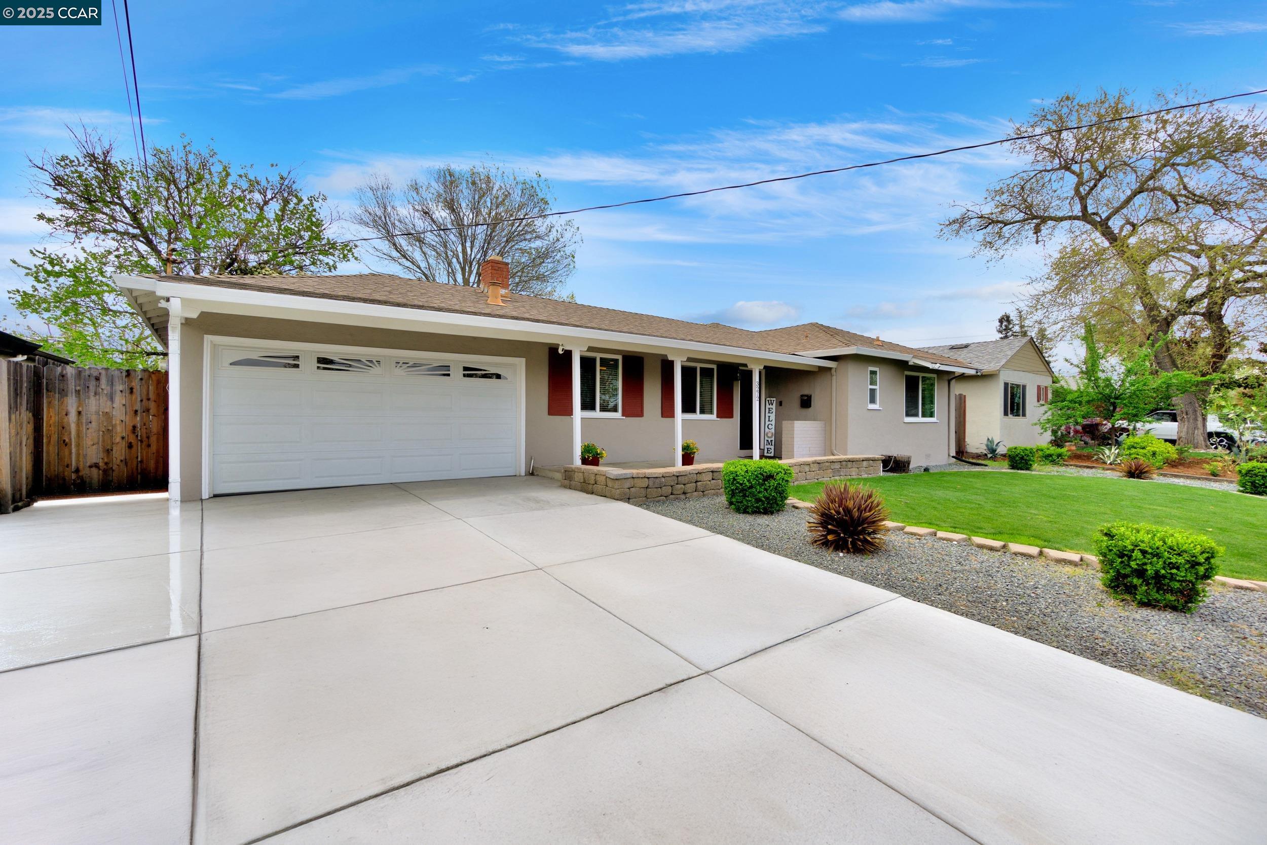 Detail Gallery Image 1 of 1 For 3272 Claudia Dr, Concord,  CA 94519 - 3 Beds | 2 Baths